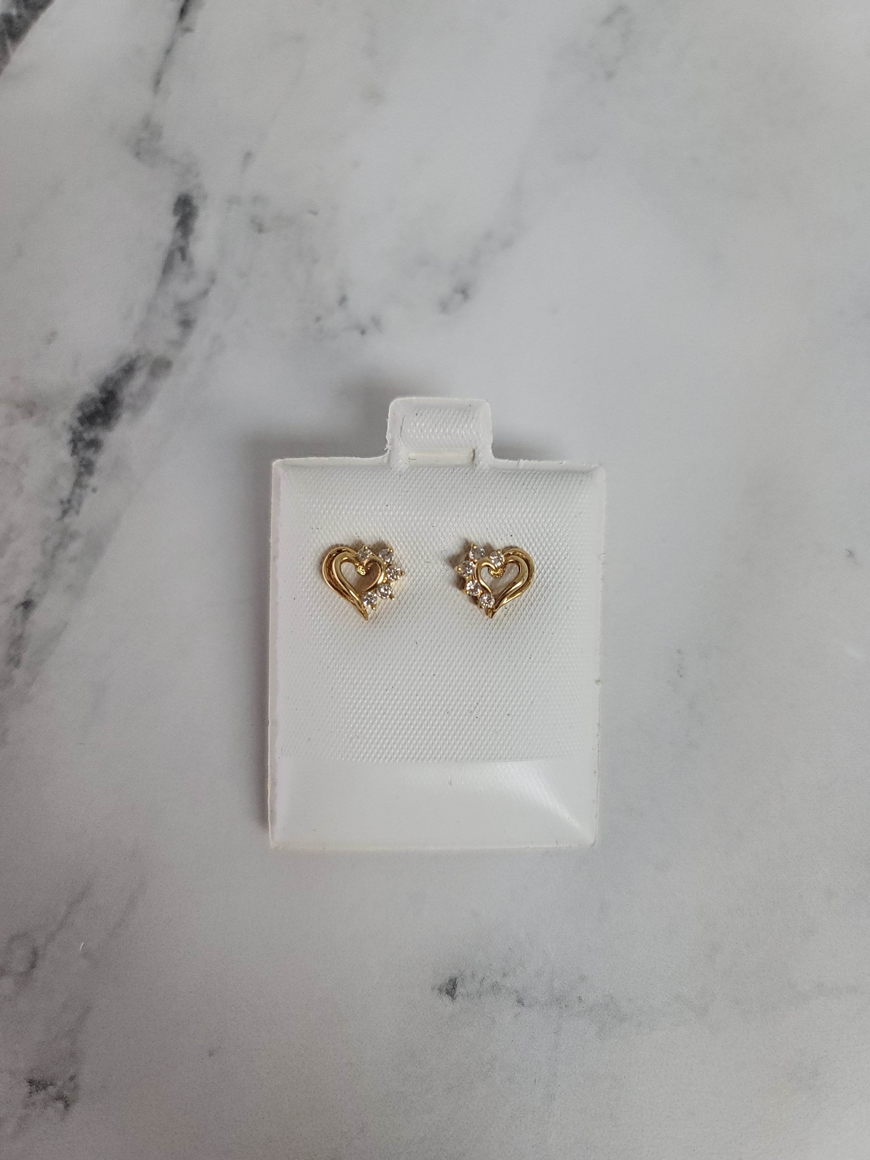 Exquisite Heart Shaped Cutout Diamond Stud Earrings - 14K Gold/Platinum - Perfect for Valentine's Day, Anniversary & Romantic Occasions
