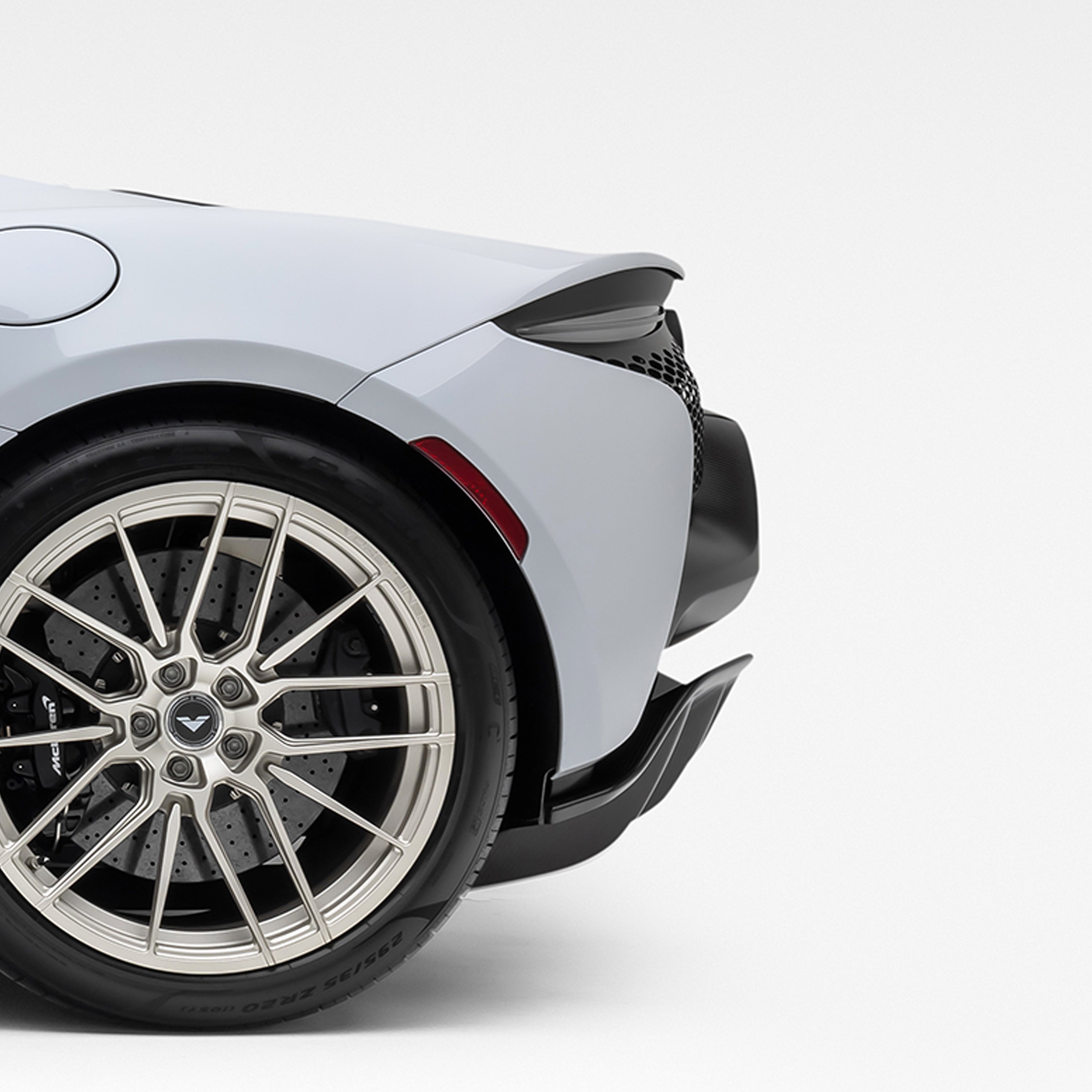 High-Quality Rear Diffuser Replacement - Universal Fit for Enhanced Aerodynamics & Style - Perfect for Car Enthusiasts & Performance Upgrades