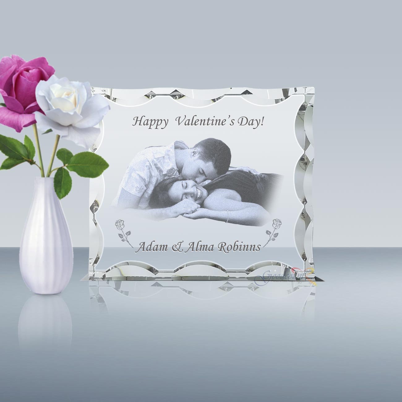 3D Etched Scalloped Photo Crystal Gift Set - Custom Laser Engraved Keepsake with LED Light Base - Personalized Anniversary, Wedding & Memorial Gift - Perfect for Home Decor, Office Display & Special Occasions