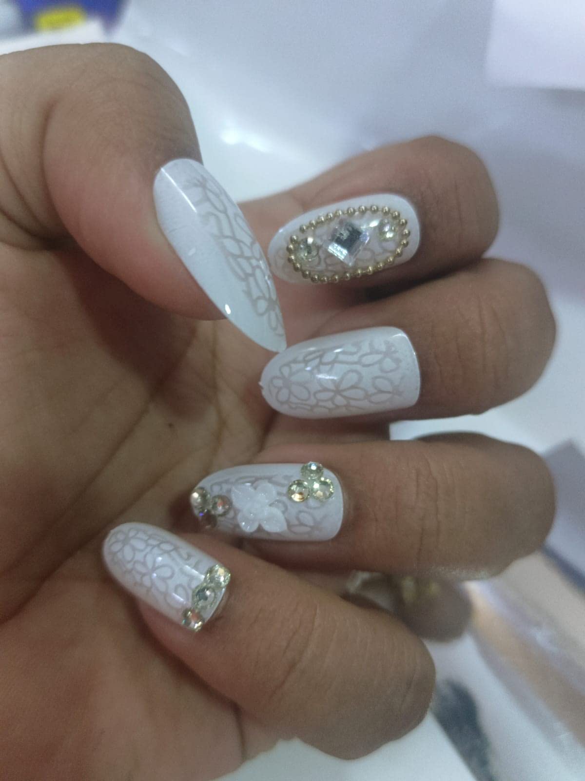 Pmw - 12 Pack White Fake Artificial Reusable Nails with Rhinestone Designs - Includes Glue & Sticker Sheets for Easy Application - Perfect for Parties, Weddings & Special Occasions