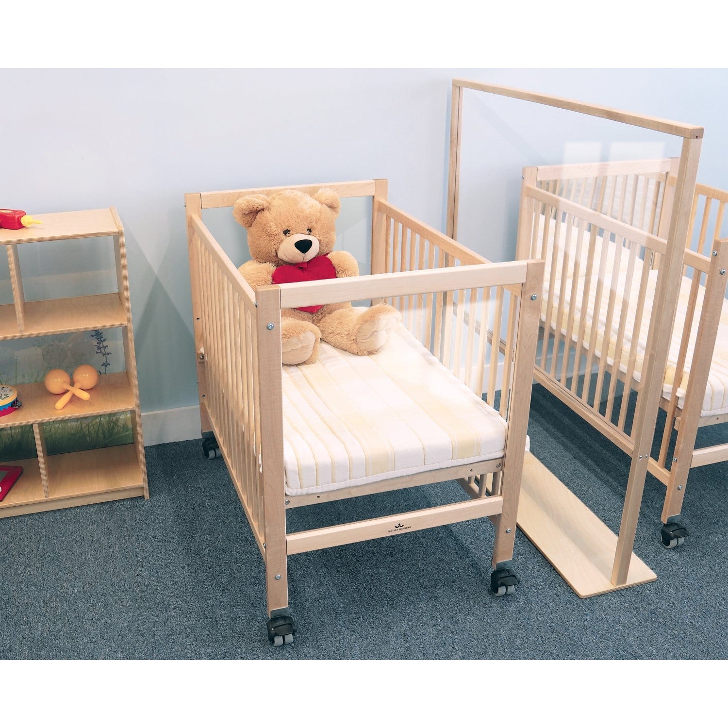 Clear View Infant Crib - Breathable Mesh Baby Crib with Adjustable Height, Convertible to Toddler Bed | Safe & Comfortable Nursery Essential for Newborns & Toddlers | Perfect for Bedrooms, Daycares & Travel