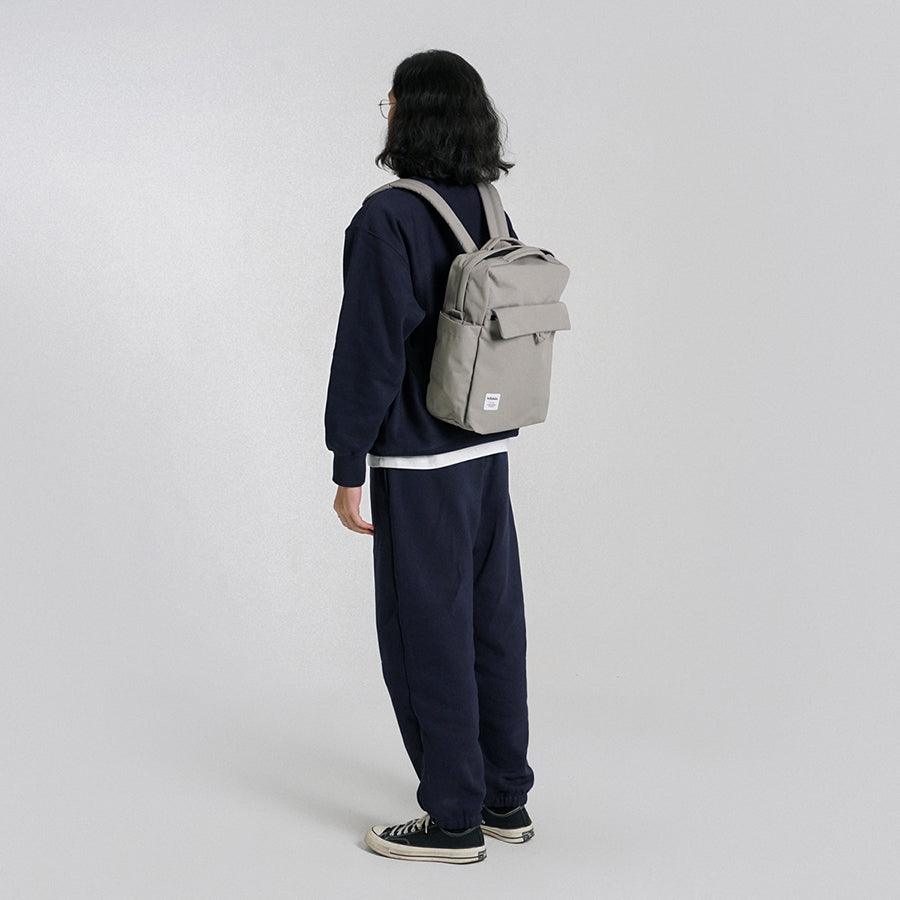 HELLOLULU Carter All Day Backpack - Soft Gray Lightweight Laptop Backpack for Women & Men, Water-Resistant Travel Backpack for Work, School, College, Commuting & Outdoor Activities
