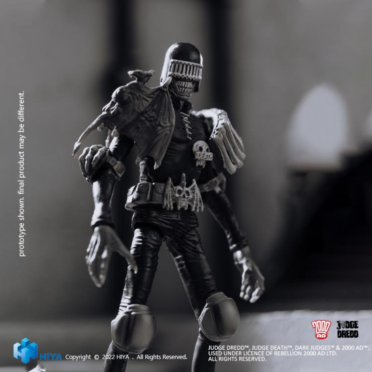1/18 HIYA 4inch Action Figure - Exquisite Mini Series Judge Dredd vs Judge Death (Black & White) - Collectible Model for Display & Comic Book Scenes