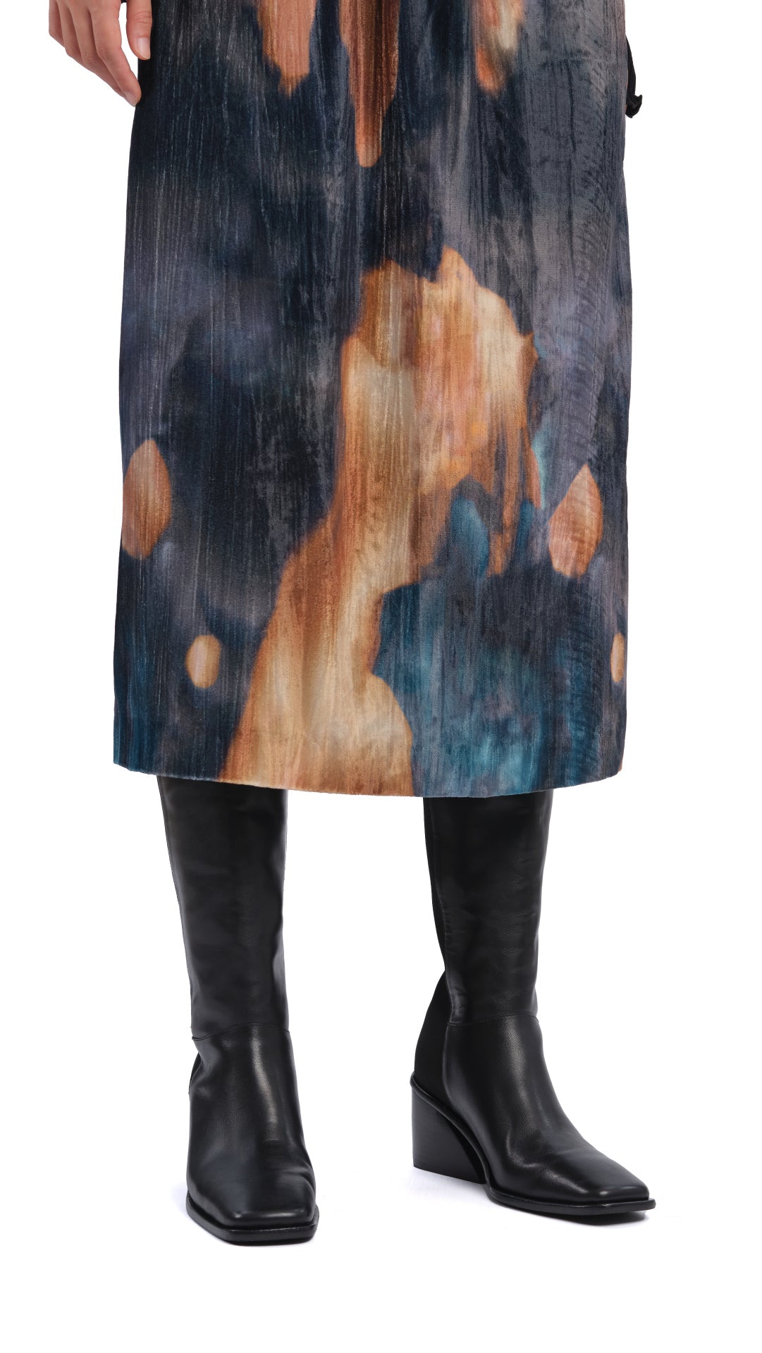 Women's Knee-Length Paneled Leather Boots - Stylish & Comfortable for Fall & Winter Fashion, Outdoor Walking & Casual Wear