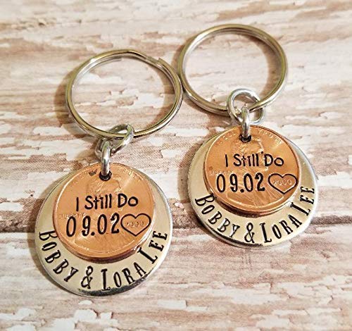 Personalized 'I Still Do' Wedding Anniversary Keychain - Romantic Gift for Husband & Wife - Perfect for Anniversaries, Valentine's Day & Couples Gifts