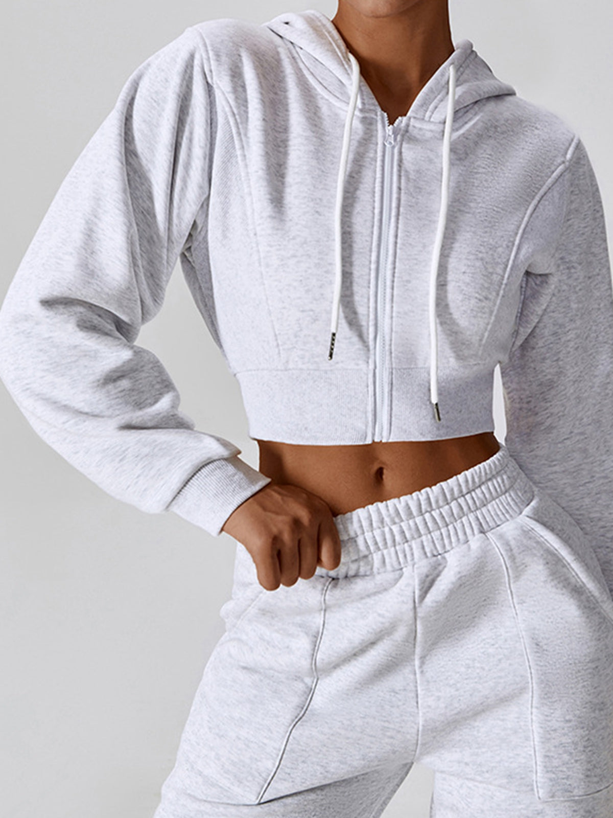 ZASUWA Women's Cropped Hoodie with Zipper & Drawstring - Stylish Casual Pullover for Workout, Gym, and Streetwear Fashion