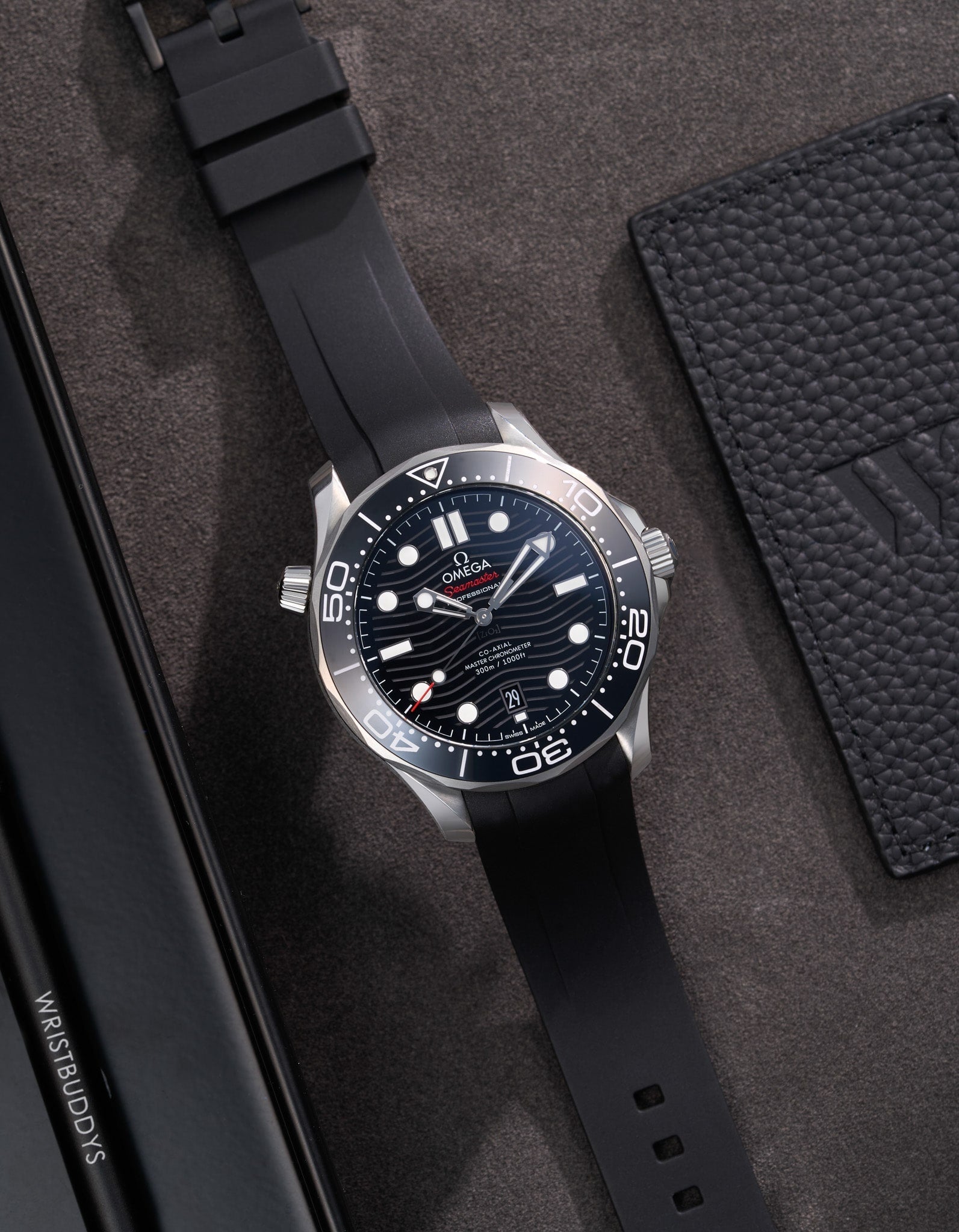 Premium FKM Rubber Watch Band for Omega Seamaster 300 Diver Watch - Black | Waterproof & Durable Replacement Strap | Perfect for Swimming, Diving & Outdoor Activities