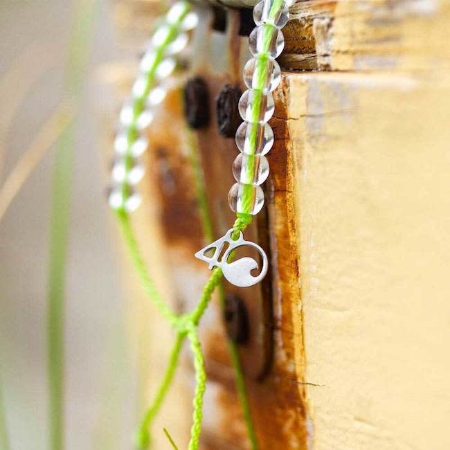 4Ocean Sea Turtle Beaded Bracelet for Women & Men - Eco-Friendly Ocean Conservation Jewelry Gift for Beach Lovers, Surfers & Environmentalists