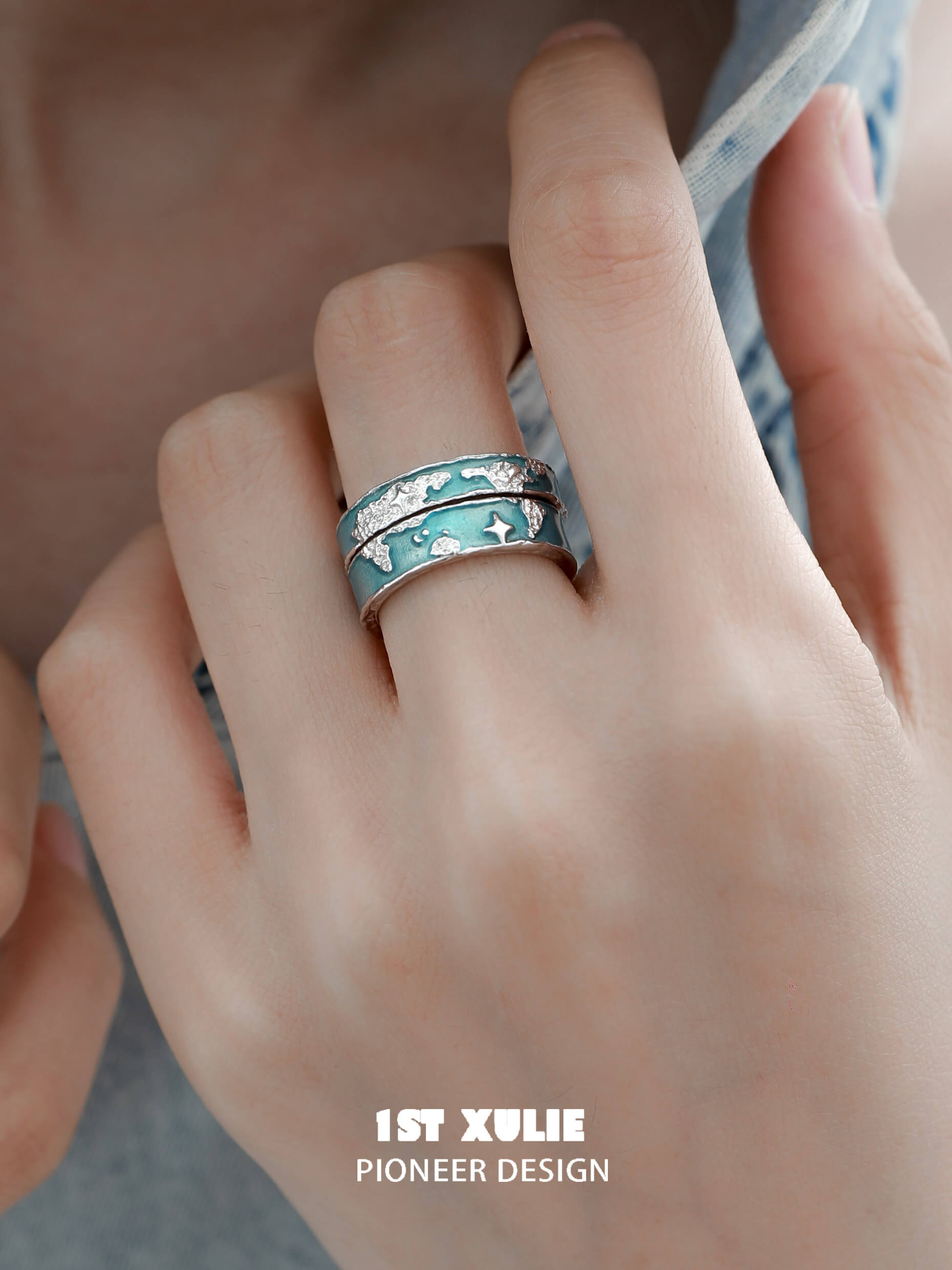 S925 Sterling Silver World Map Couple Rings - Matching Love Rings for Couples, Anniversary Gifts, Wedding Bands - Perfect for Travel Lovers & Romantic Getaways
