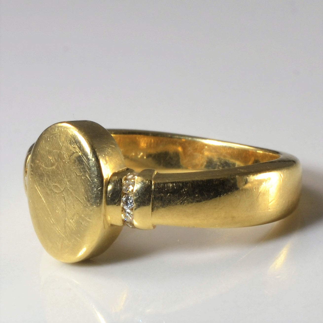 0.05ctw Diamond Signet Ring for Women - Size 6 | Elegant Minimalist Pinky Ring | Perfect for Engagements, Weddings & Everyday Wear