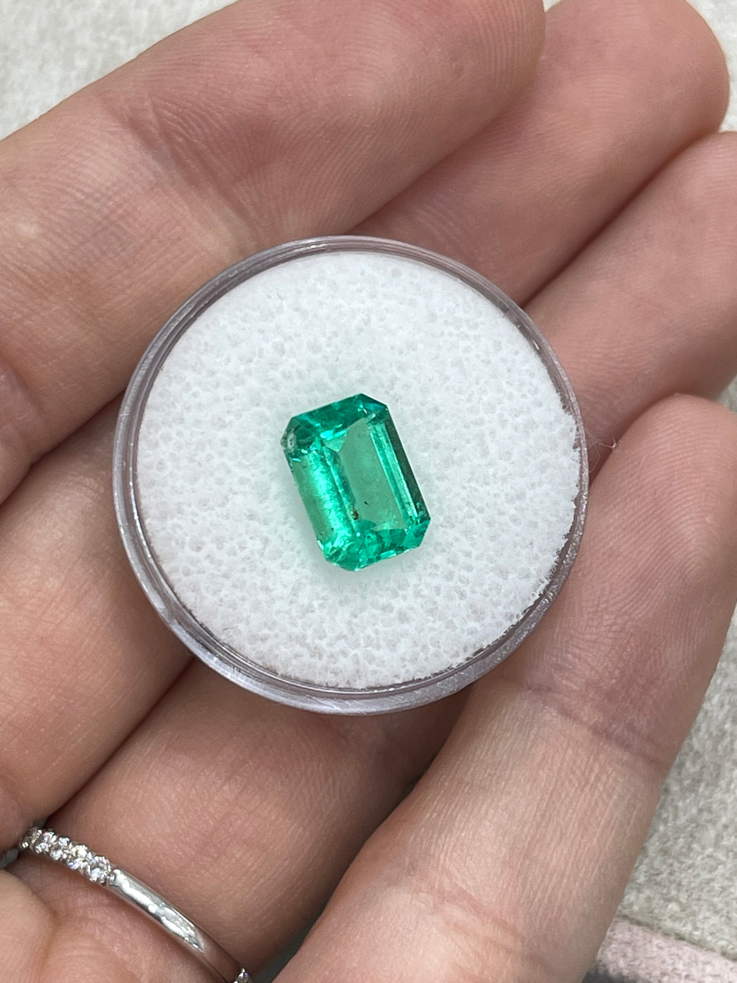 2.31 Carat 10x7mm Colombian Emerald - Natural Medium Green Emerald Cut Gemstone for Jewelry Making, Engagement Rings & Fine Collections