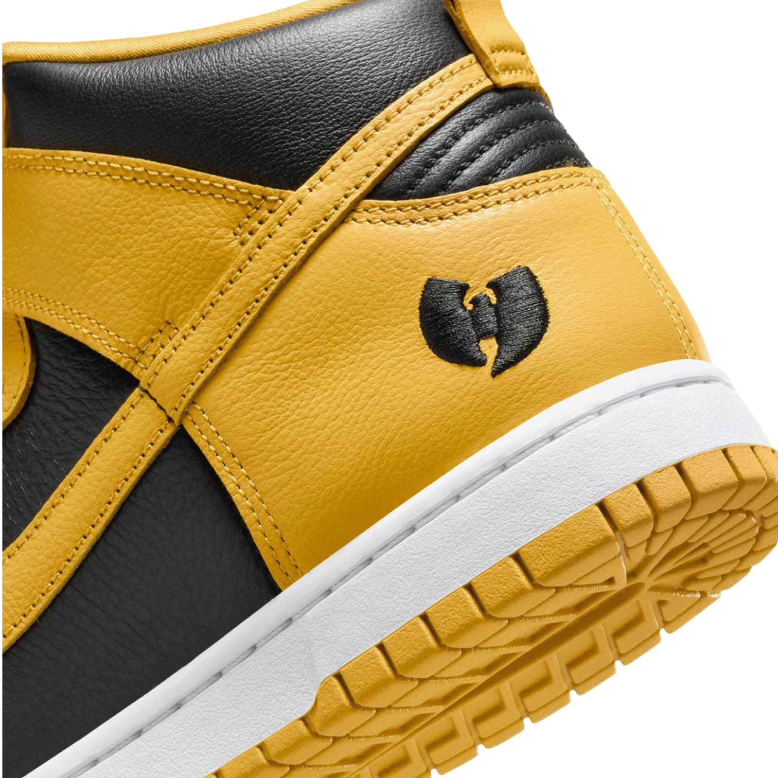 Nike Dunk High Retro Premium Wu-Tang Black Pollen White Sneakers - Limited Edition Basketball Shoes for Streetwear & Hip-Hop Fashion