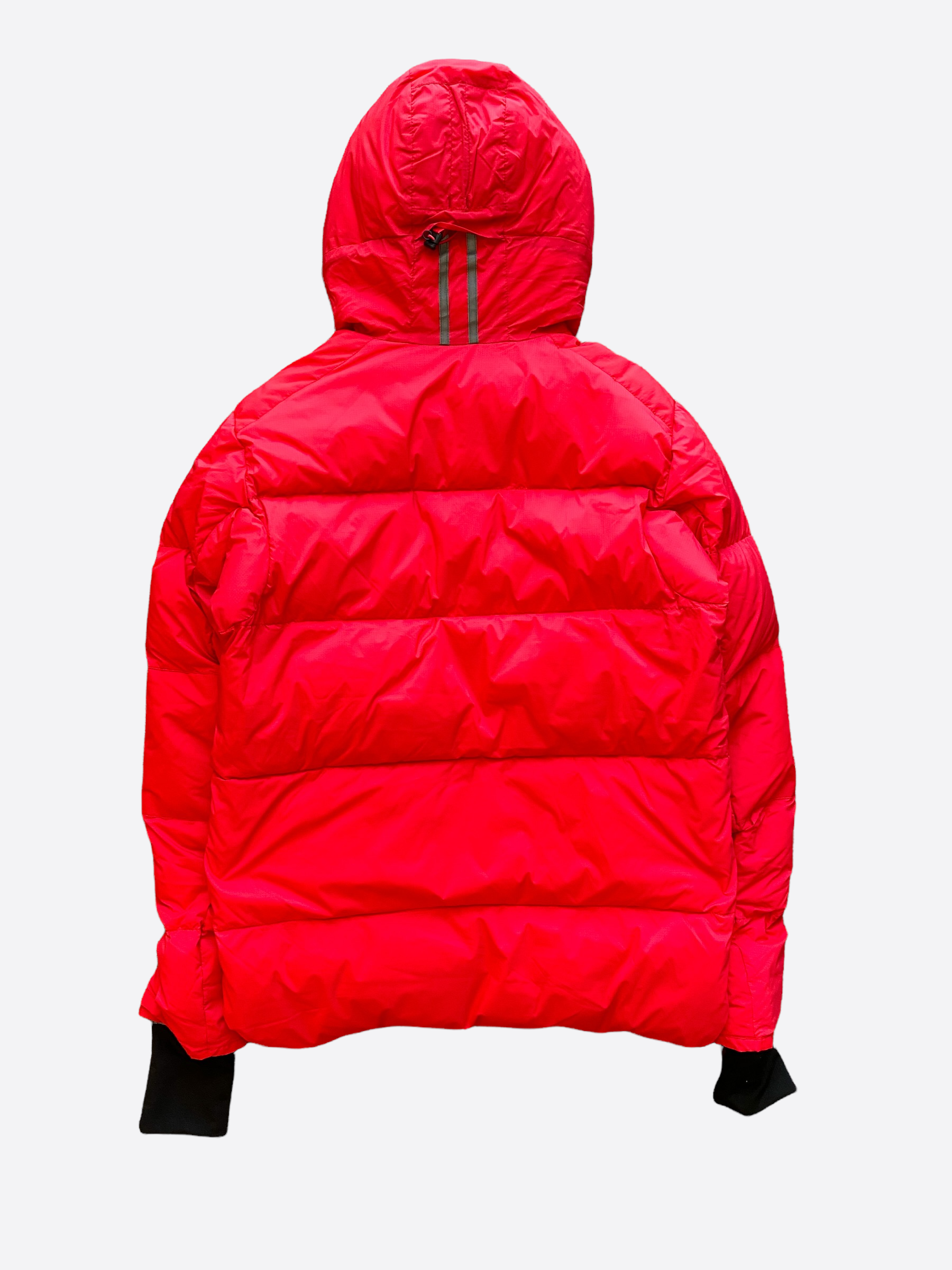 Canada Goose Red Armstrong Men's Winter Jacket - Waterproof Windproof Parka for Extreme Cold Weather - Perfect for Skiing, Hiking & Outdoor Adventures