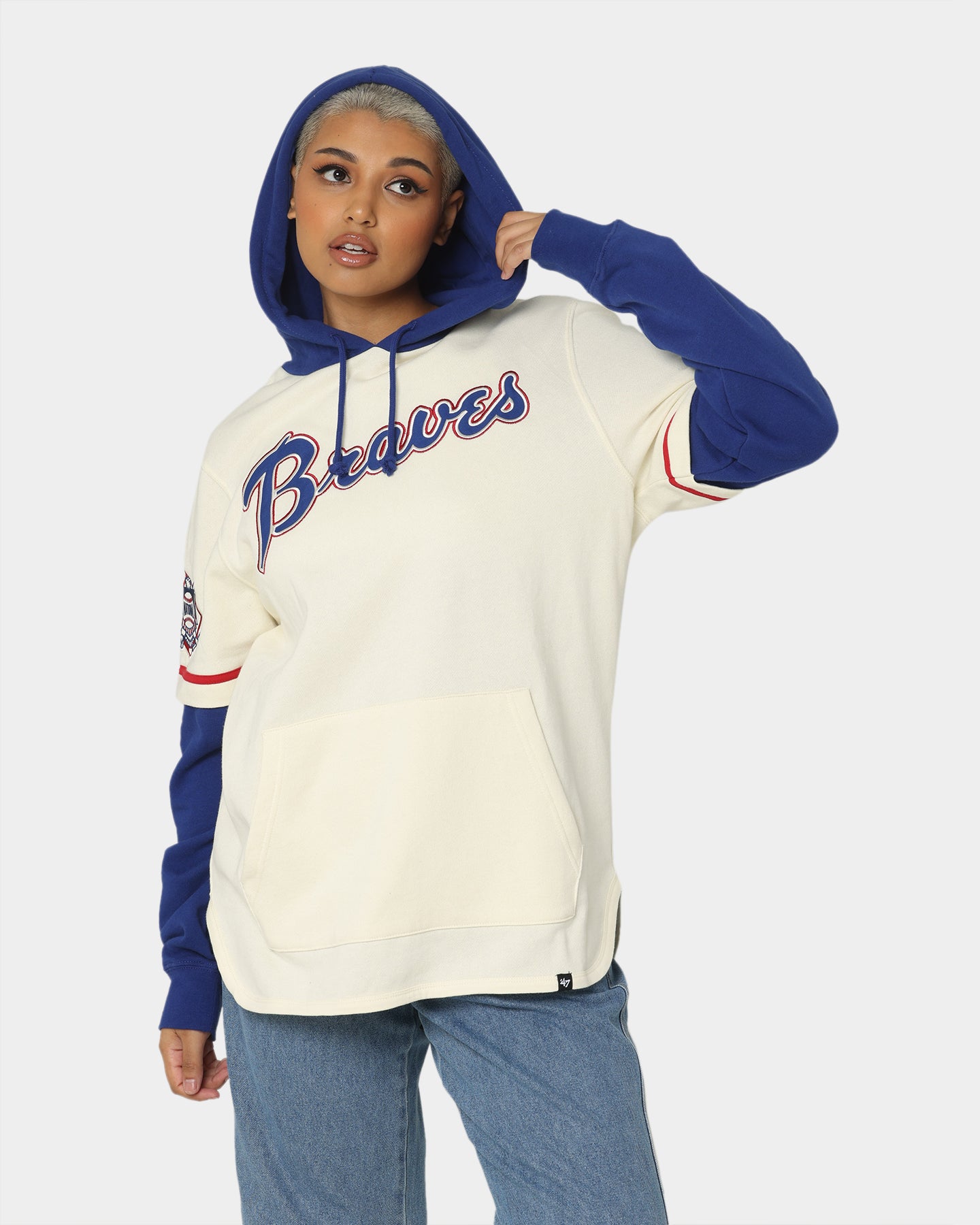 47 Brand Atlanta Braves Shortstop Hoodie Cream - Cozy & Stylish MLB Baseball Hooded Sweatshirt for Men & Women - Perfect for Game Day, Casual Wear & Outdoor Activities