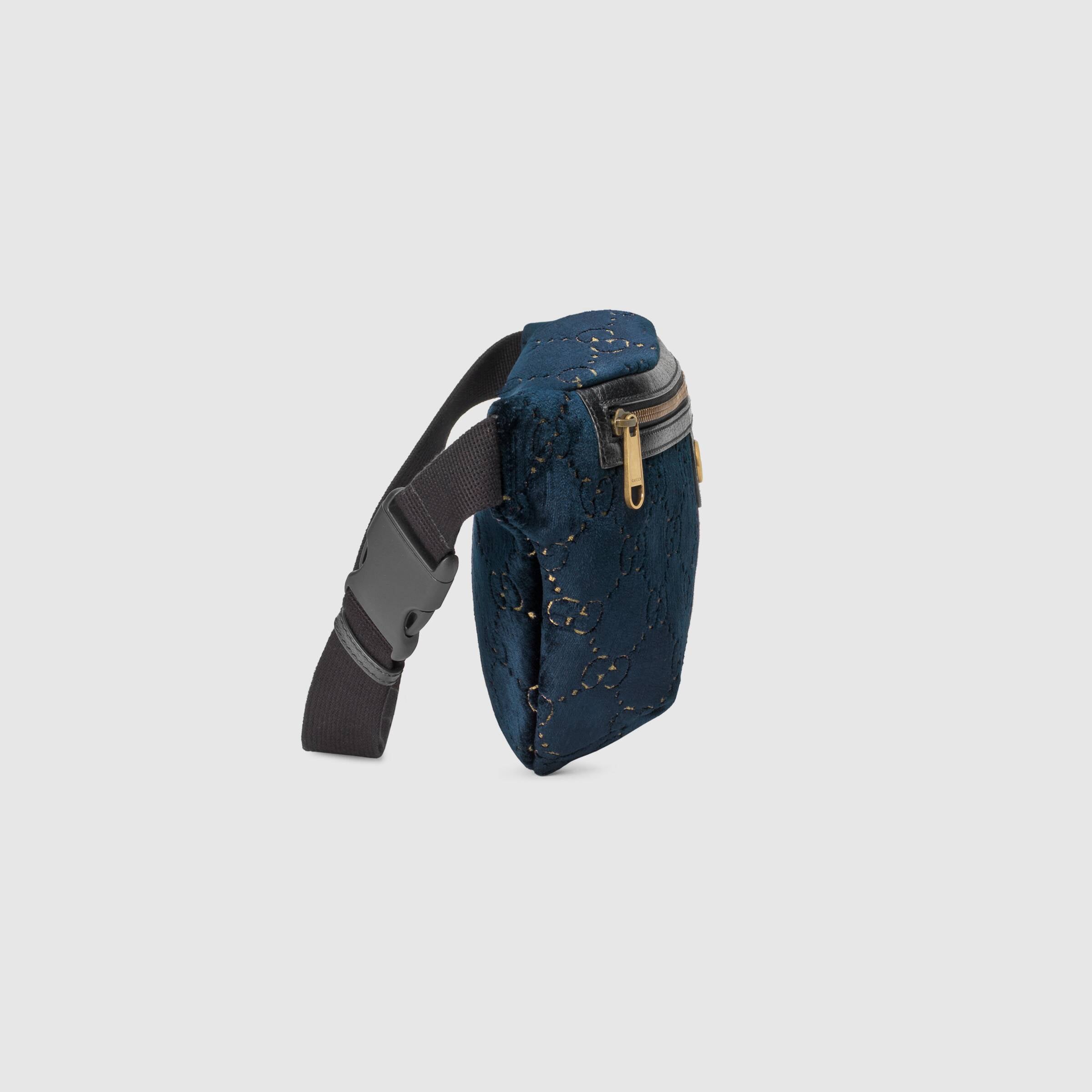 GG Velvet Belt Bag for Women - Dark Blue Crossbody Fanny Pack - Perfect for Travel, Running, and Everyday Use