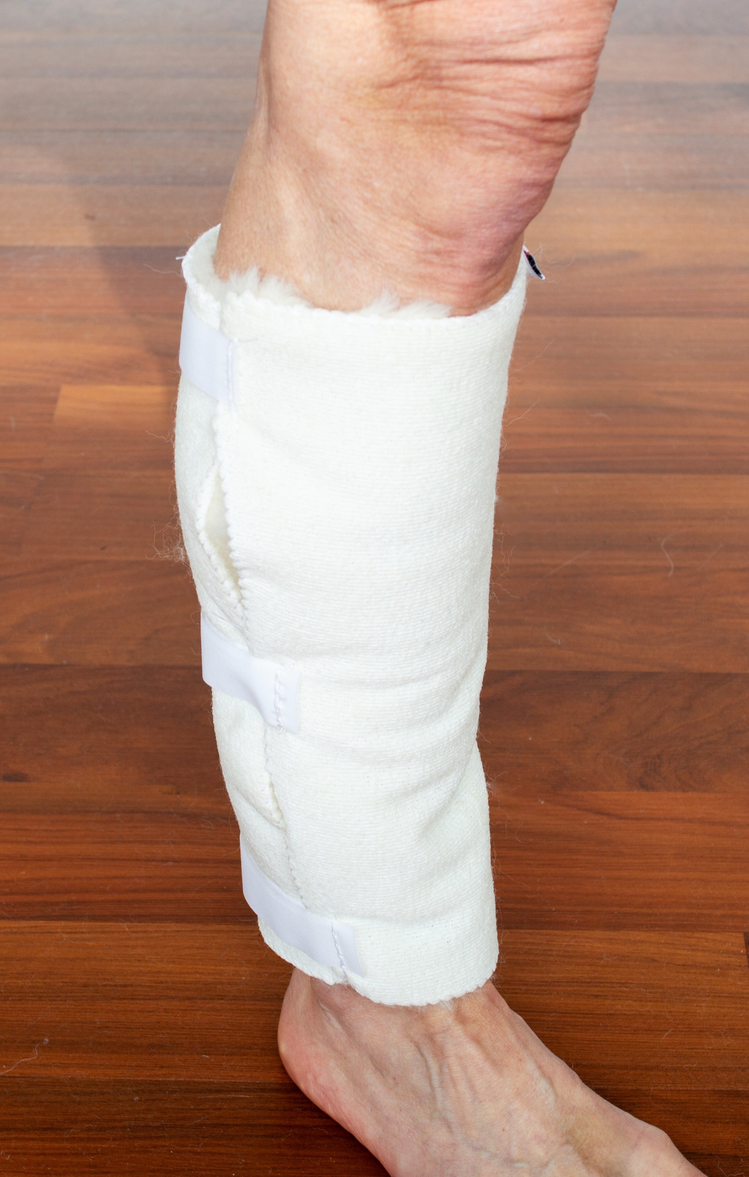 Sheep Wool Leg Warmers for Women & Men - Soft & Cozy Winter Leg Pads - Perfect for Cold Weather, Yoga, and Home Comfort