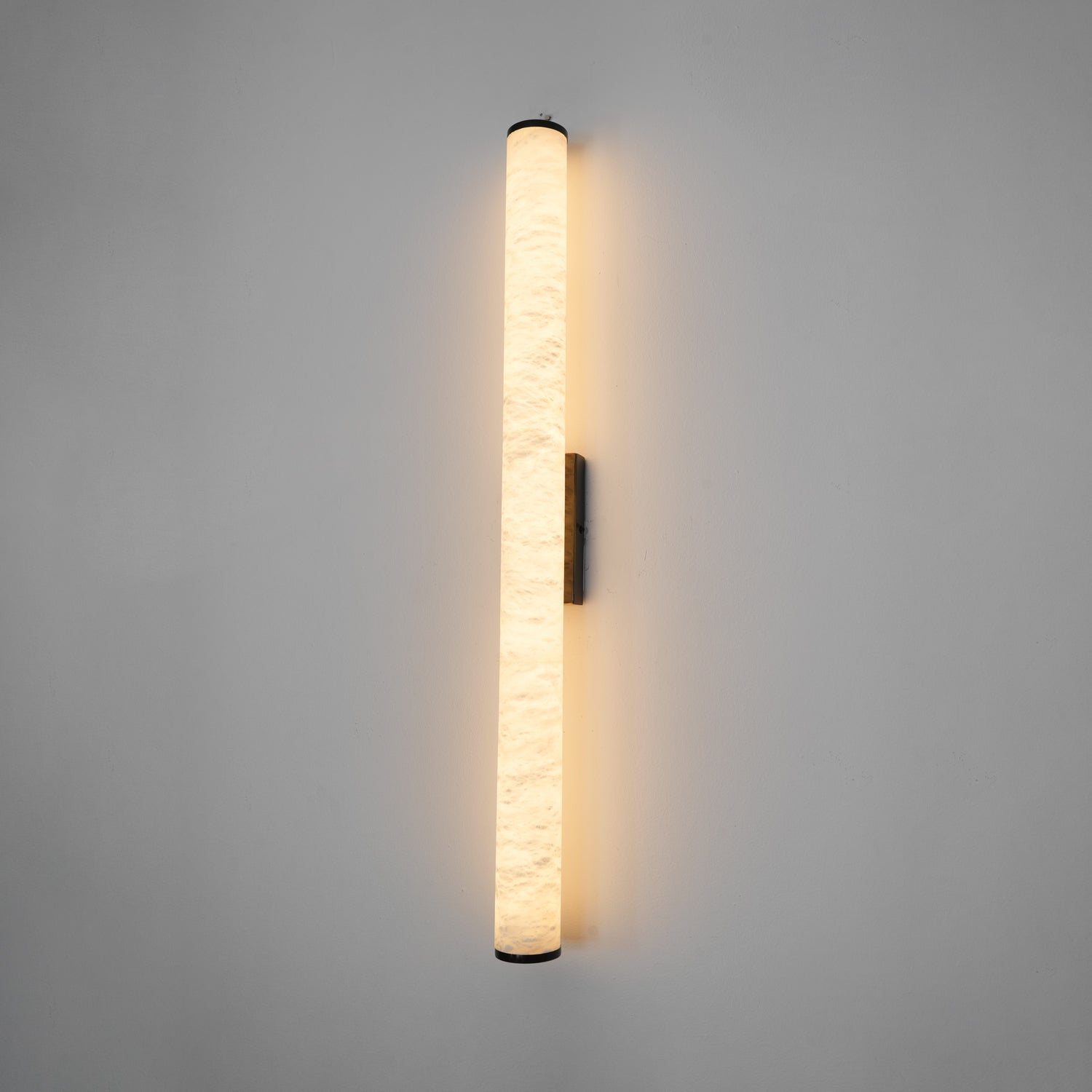 Callisto Modern Wall Lamp - Sleek LED Sconce Light for Bedroom, Living Room & Hallway - Energy Efficient Indoor Lighting Fixture (Black)
