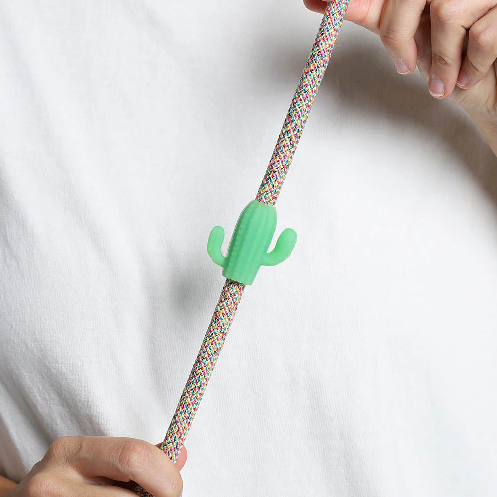 Zee.Pinz Cactus Charm for Hands-Free Dog Leash - Perfect for Walking, Running, and Outdoor Adventures with Your Pet