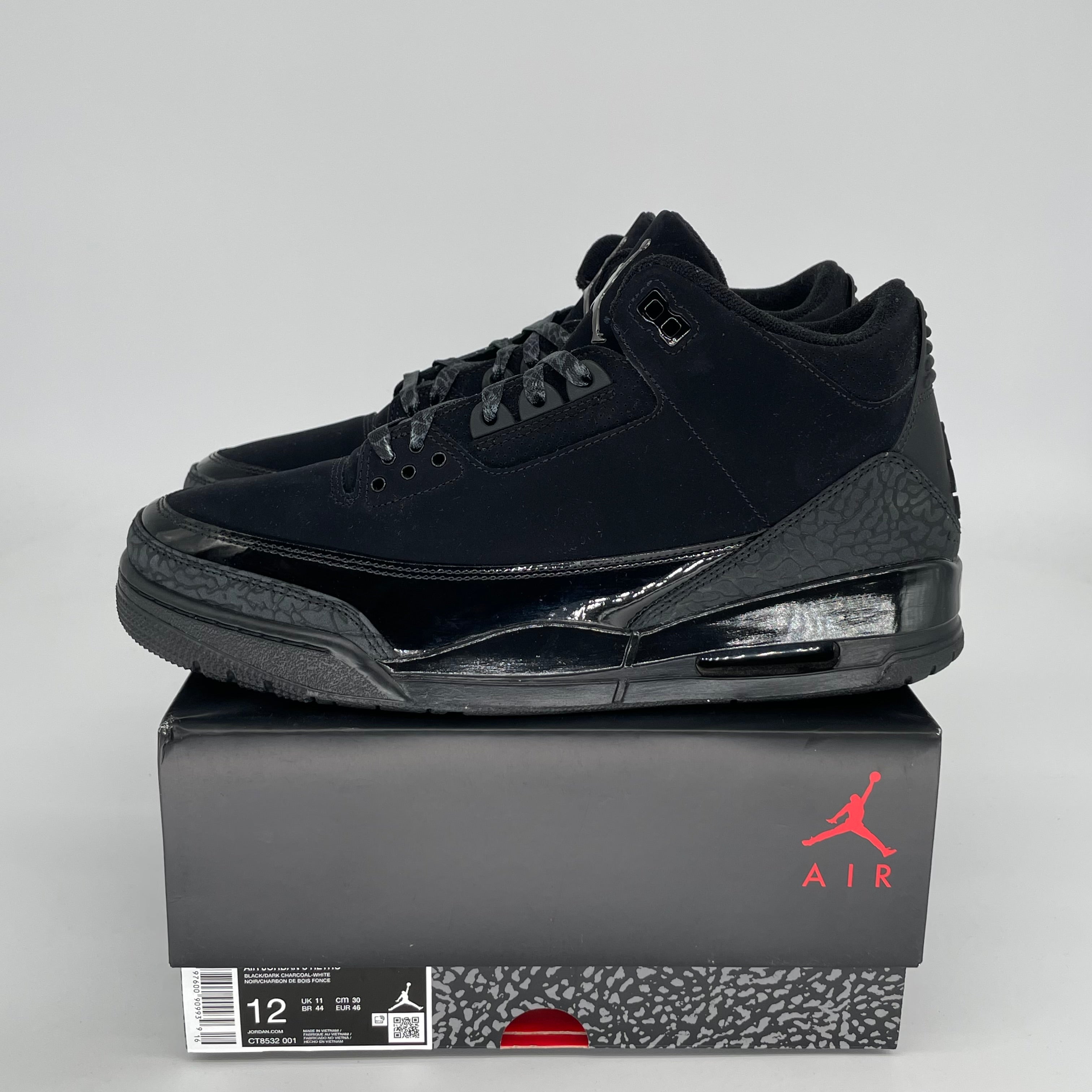 AIR JORDAN 3 Black Cat Men's Basketball Shoes - Size 12 (CT8532-001) | Retro Sneakers for Streetwear & Casual Outfits