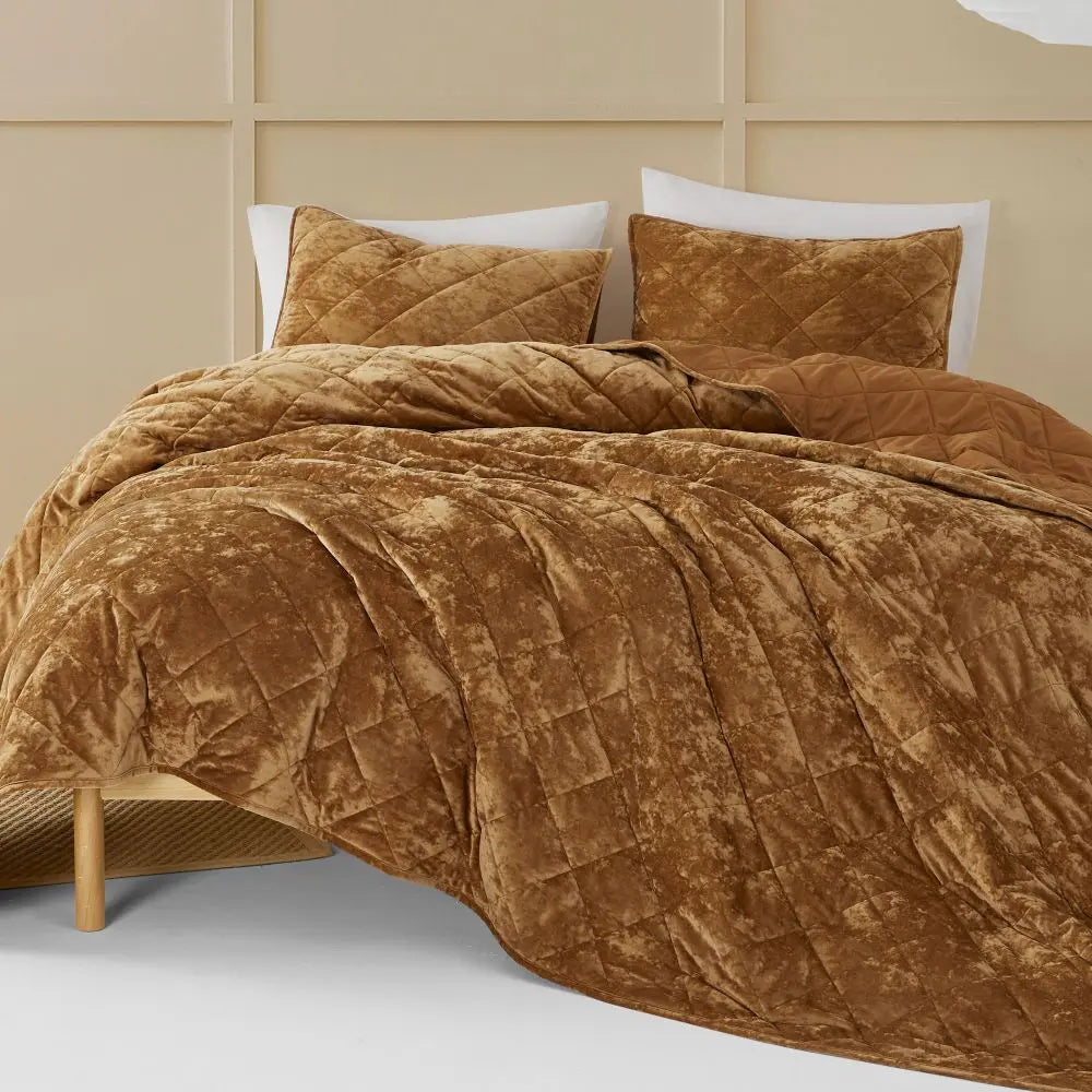 Luxury Diamond Quilting Crushed Velvet 3-Piece Quilt Set - King/Queen Size Bedding for Master Bedroom & Guest Room