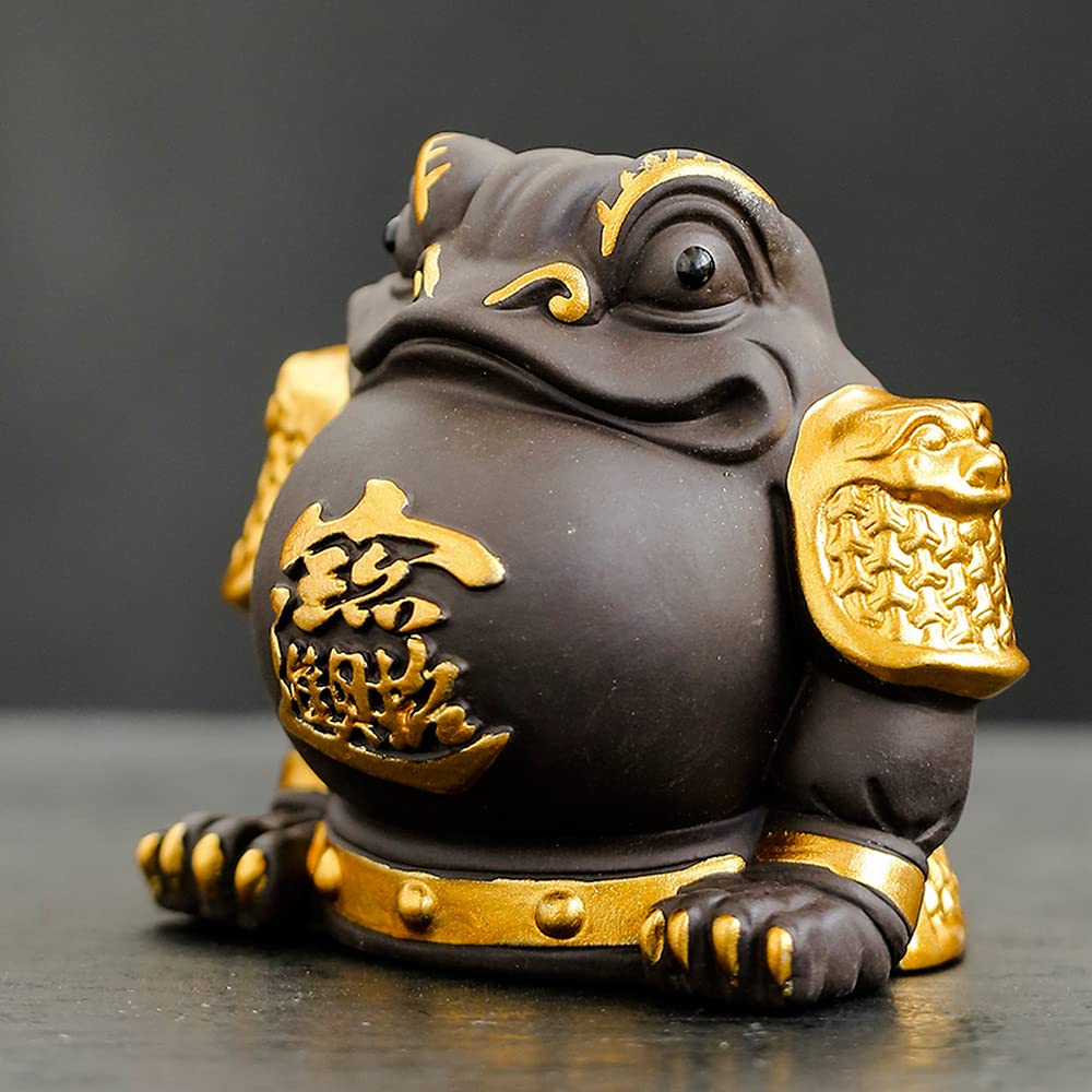 8cm Purple Sand Golden Toad Tea Pet - Feng Shui Lucky Money Toad Decor for Tea Ceremony | Tea Table Accessory for Good Fortune & Wealth | Perfect for Zen Tea Rooms, Home Office Desk & Gift Giving