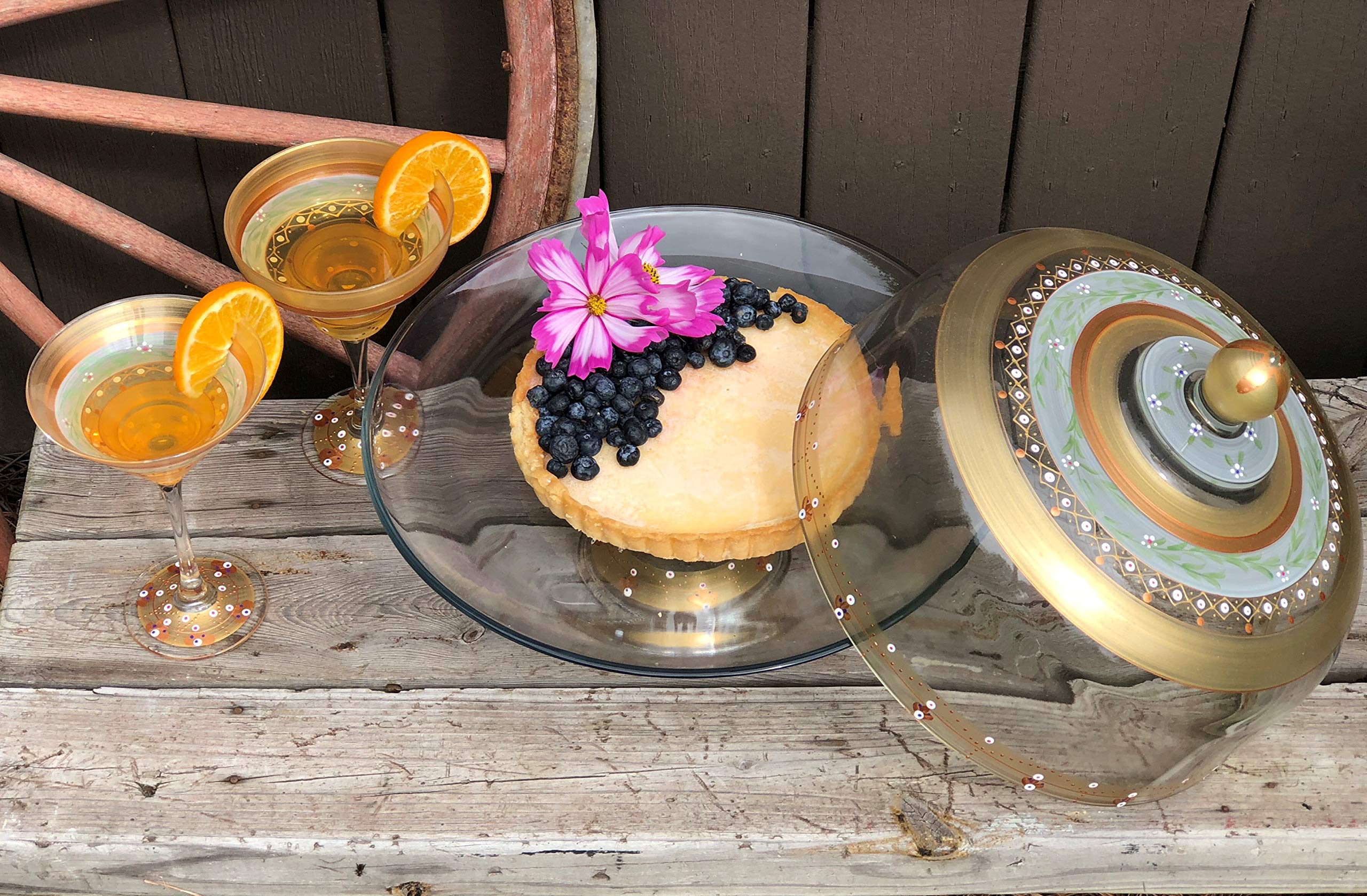 Hand Painted Glass Cake Stand with Lid - Moroccan Mosaic Gold Garland Collection - Decorative Cake Dome for Wedding, Birthday & Party - Unique Kitchen Table Decor by USA Artists - Perfect for Dessert Display & Home Décor