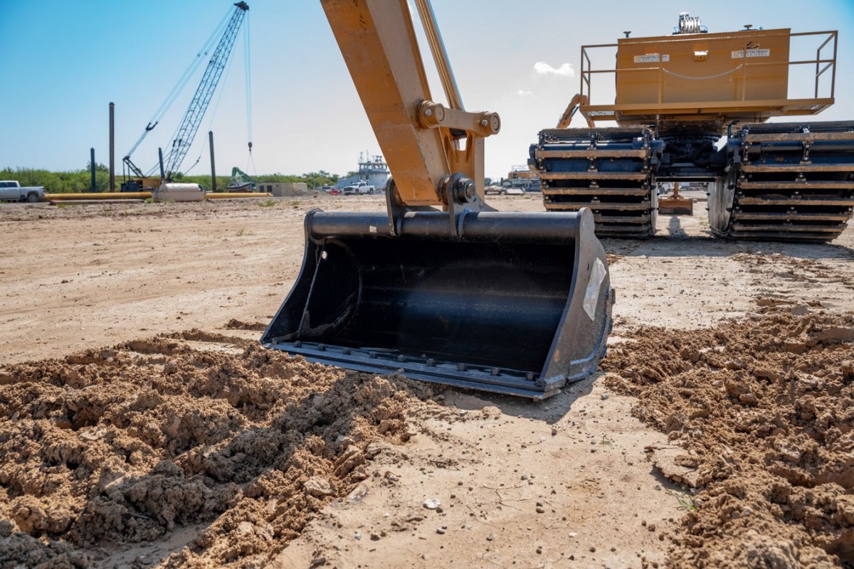 Caterpillar 2019 Excavator Heavy Duty Construction Equipment - 4500 Hours | For Digging, Demolition & Site Preparation