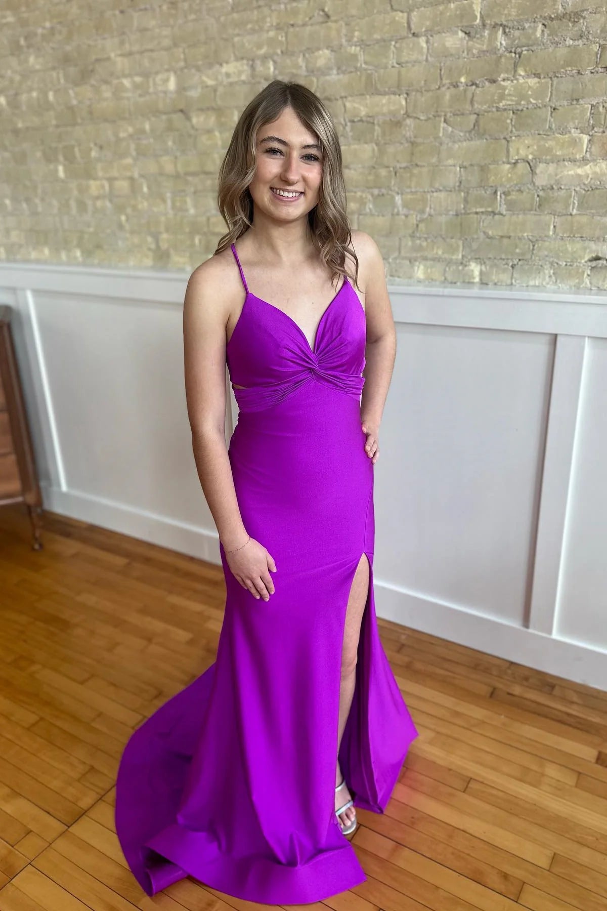 Elegant Long Purple Mermaid Formal Dress with Ruched Detail & Spaghetti Straps - Perfect for Wedding Guest, Prom, Evening Gala and Special Occasions