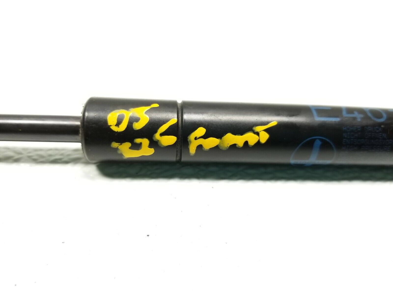 BMW E46 325xi Hood Lift Support Shock Struts Pair - OEM Replacement Parts for Smooth Hood Operation - Perfect for DIY Car Maintenance & Engine Repairs