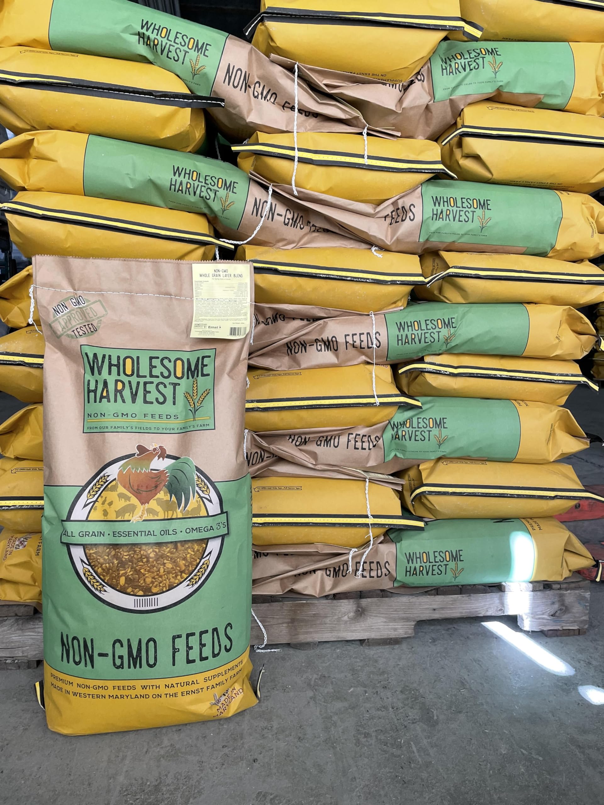 Premium Non-GMO Quail Layer Feed 26% Protein - 40 lb Bag for Laying Birds & Button Quail | High Nutrition Poultry Food for Egg Production & Healthy Growth | Perfect for Backyard Farms & Small Flocks