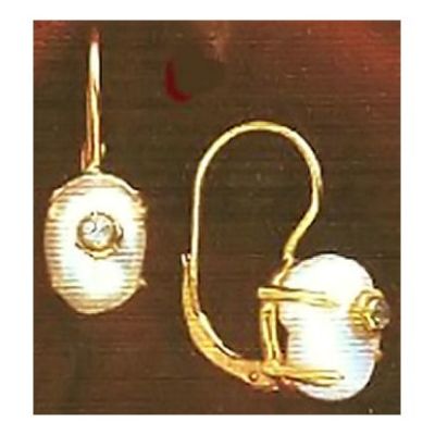 The Timeless Elegance of Pearl Stud Earrings