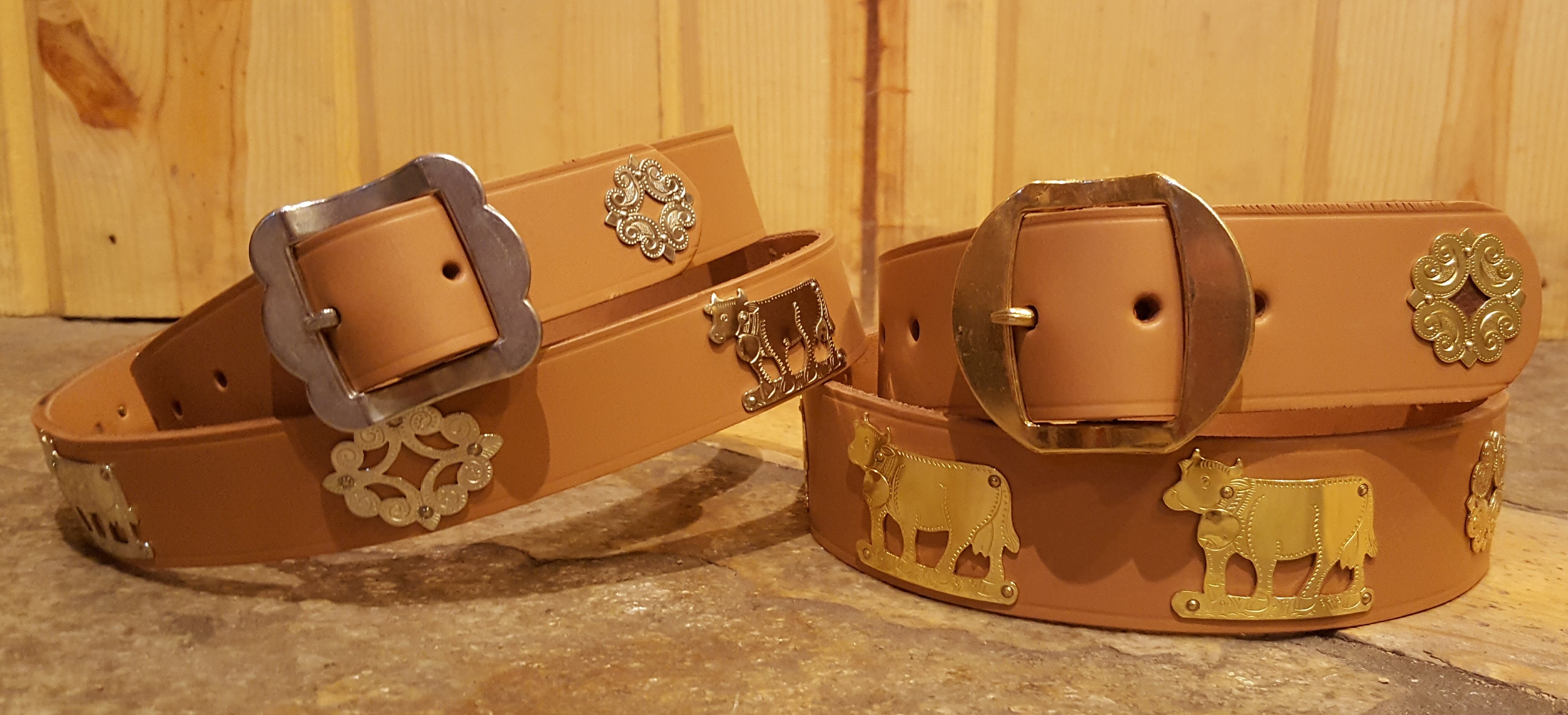 Authentic Appenzeller Swiss Leather Belt - Handcrafted Genuine Leather Belt for Men - Perfect for Casual, Business & Formal Wear