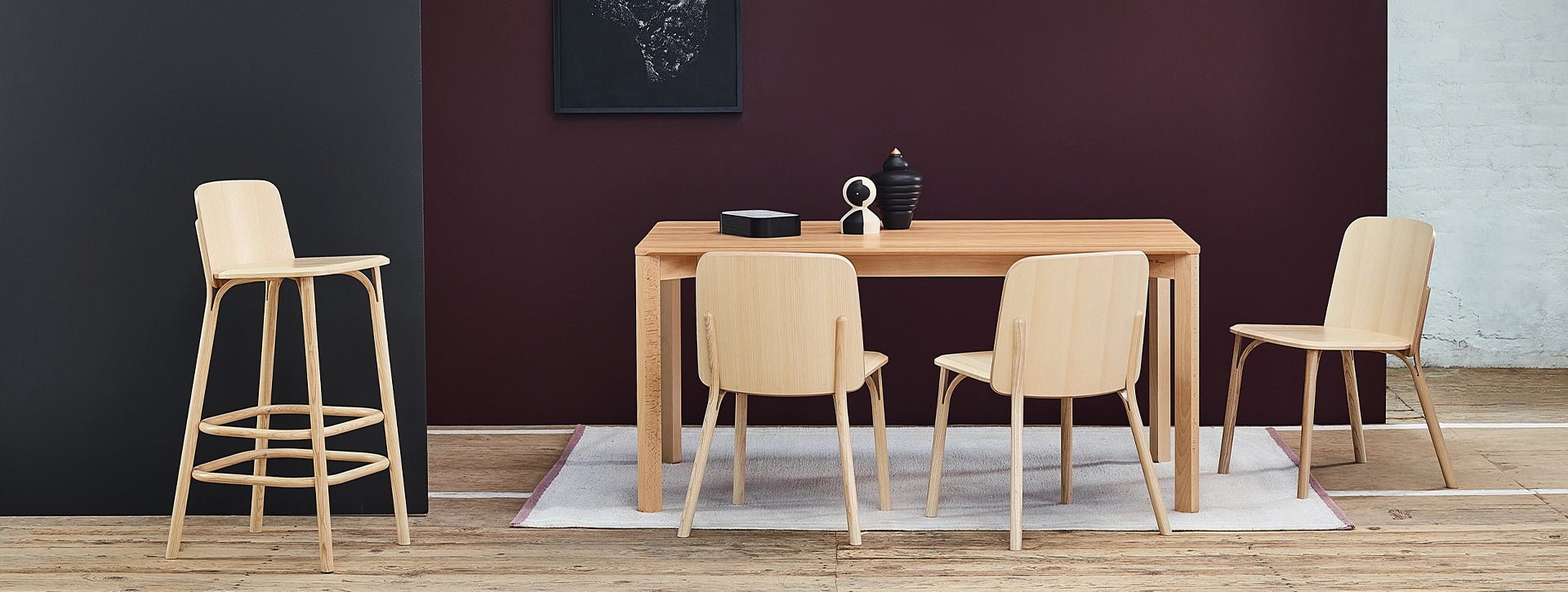 Split Bentwood Side Chair by Ton - Modern Wooden Dining Chair for Kitchen, Restaurant & Home Decor - Ergonomic Design for Comfortable Seating
