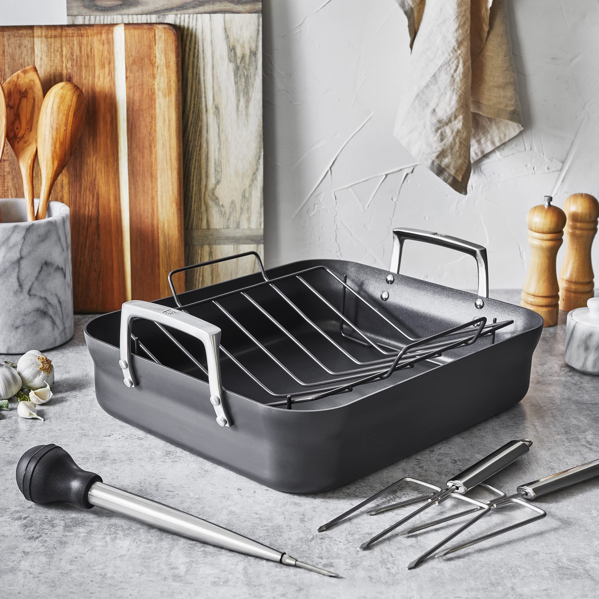 ZWILLING Motion Hard Anodized 16 x 14-inch Aluminum Nonstick Roaster Pan with Rack & Tools - Perfect for Oven Roasting Turkey, Chicken, and Vegetables