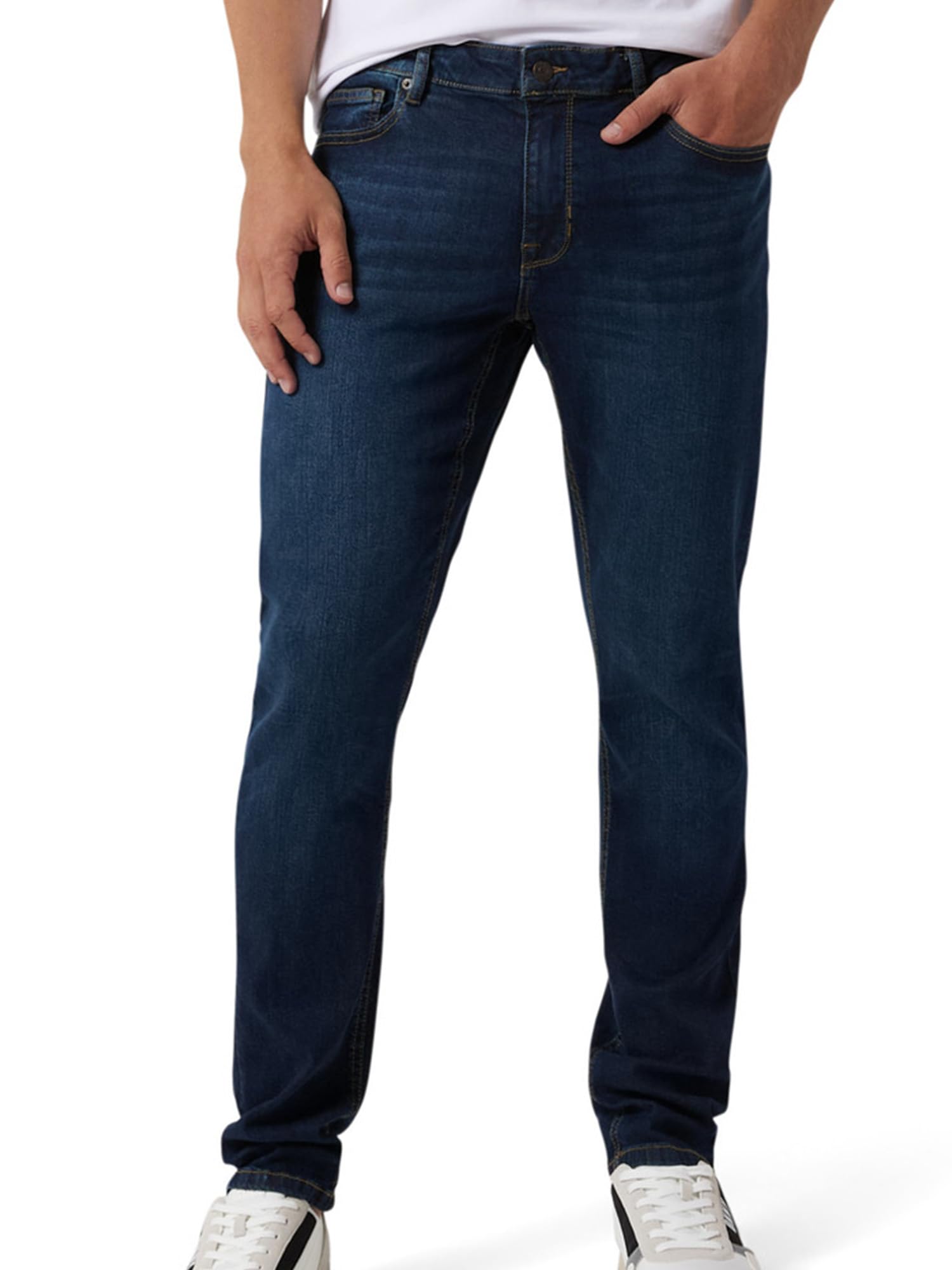 DKNY Men's Slim Fit Stretch Jeans - Premium Soft Comfort Denim Pants for Casual Wear & Office Style | Trendy Designer Jeans for Everyday Outfits & Night Out Looks