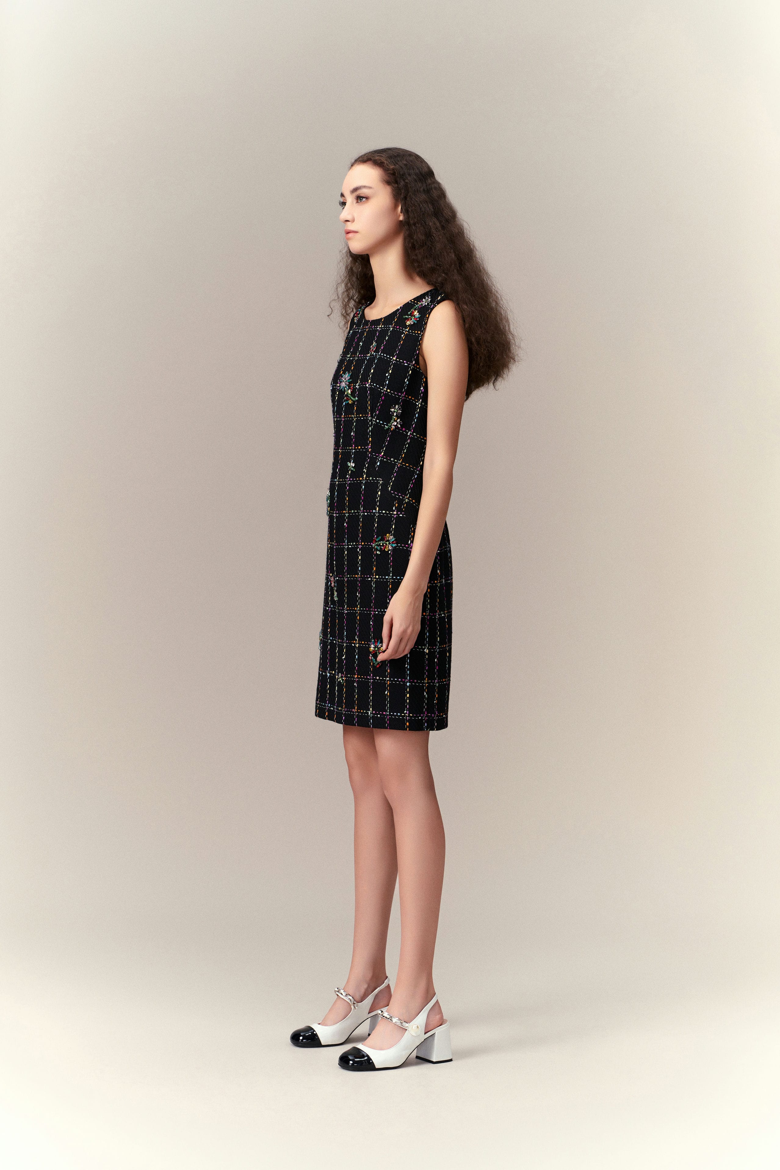 Elegant Embellished Sleeveless Party Dress for Women - Perfect for Cocktail Parties, Weddings & Evening Events
