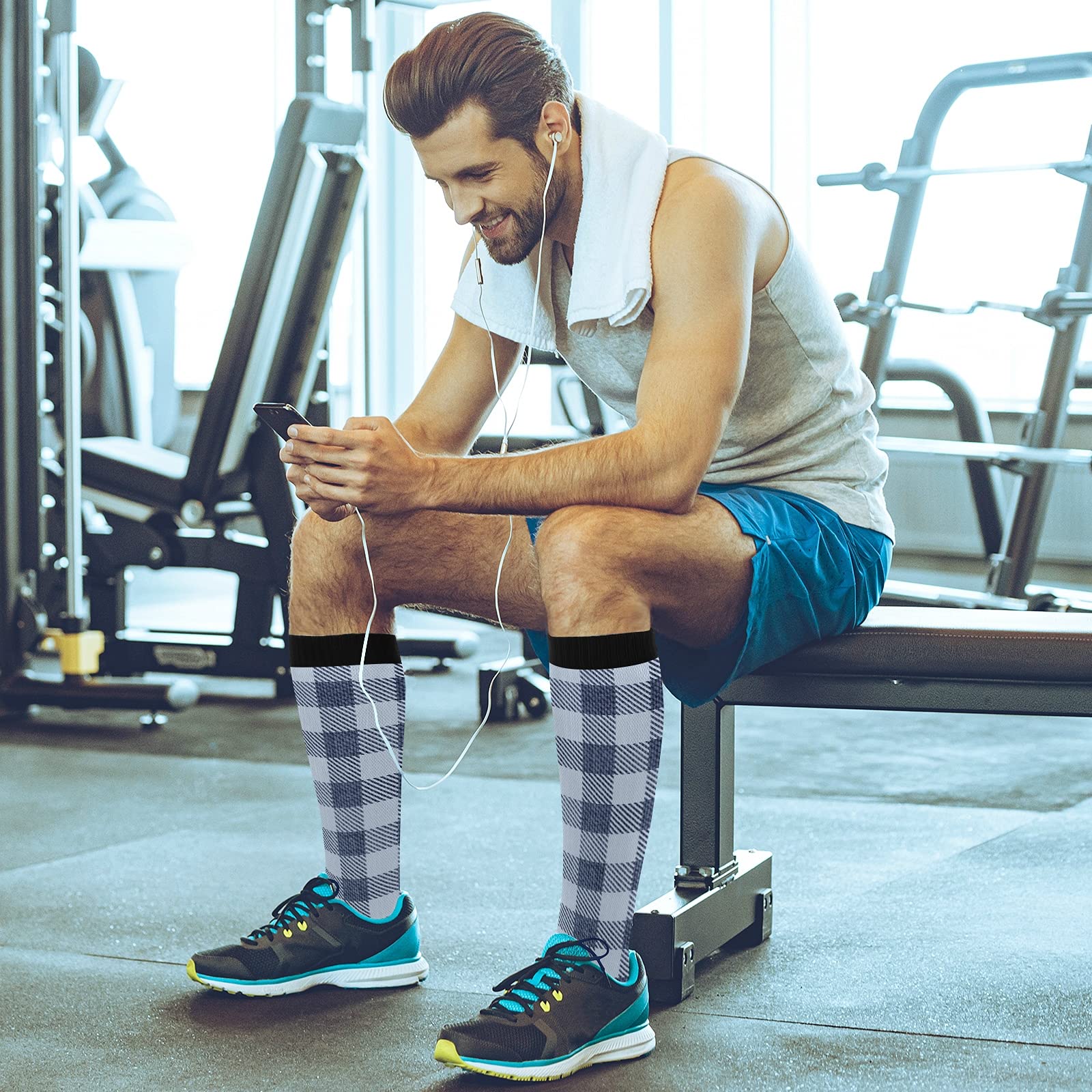 KLL Compression Socks for Women & Men - Medical Grade Support Socks for Improved Circulation, Running, Cycling & Nursing - Perfect for Athletes, Travel & Long Work Shifts