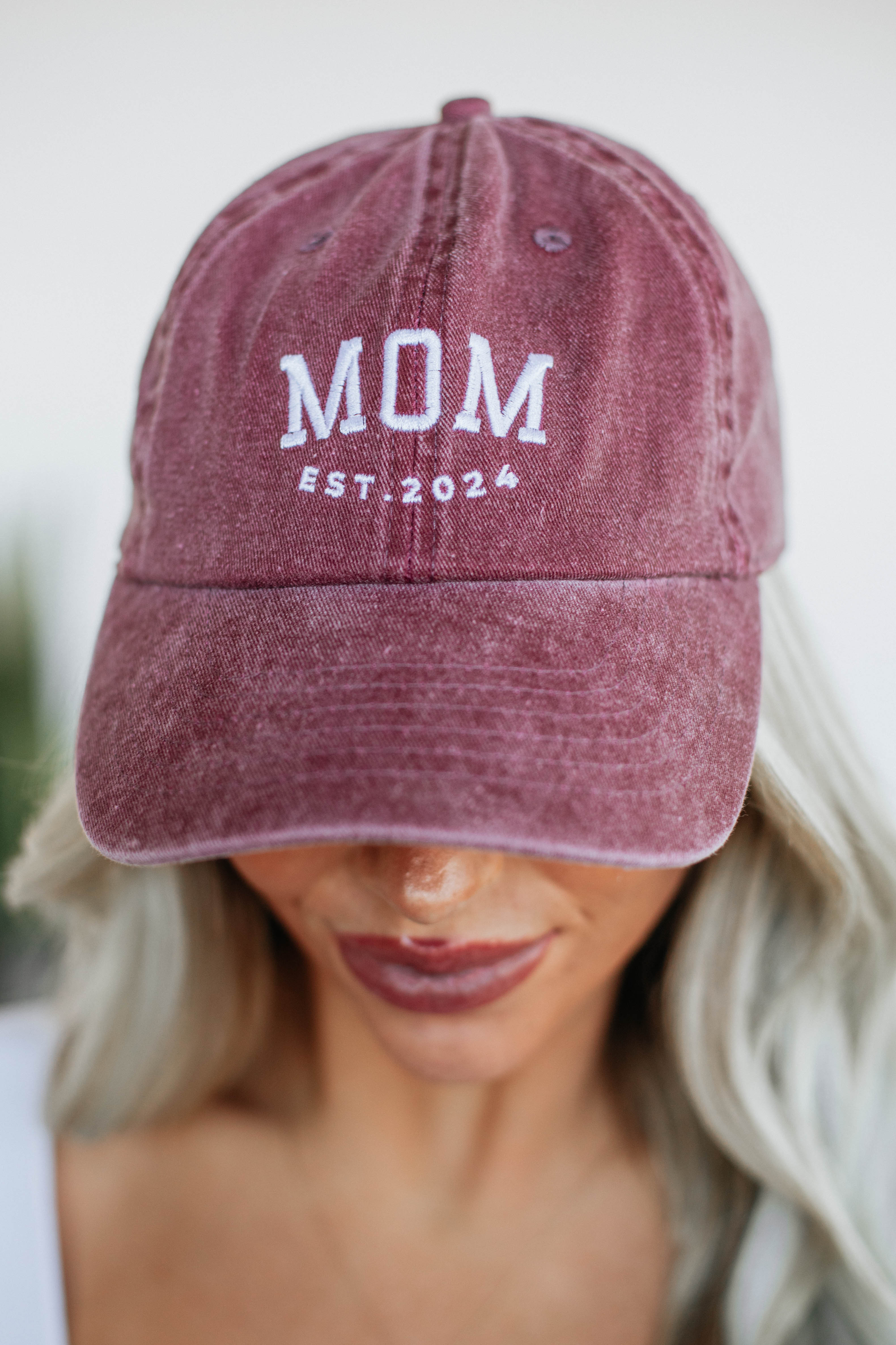 Stylish Mom Baseball Cap in Wine Red - Perfect for Outdoor Activities, Sports & Casual Wear
