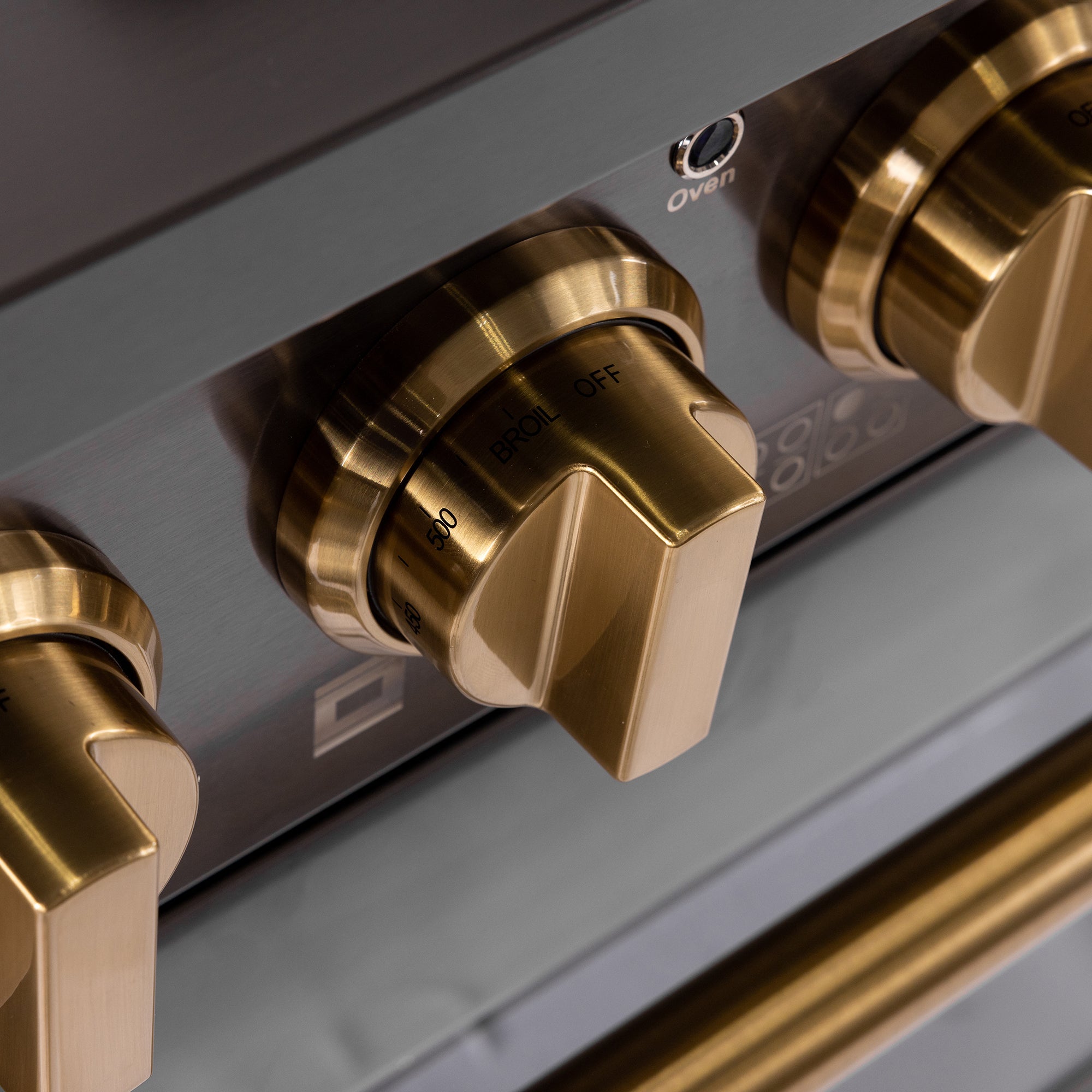 Kucht Gemstone™ KED Series KED364/LP Professional Gas Range - Perfect for Home Kitchens & Restaurant Cooking