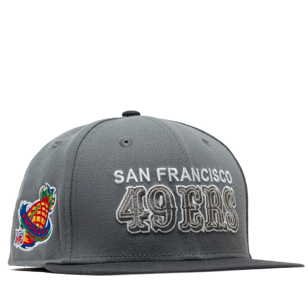 New Era x Politics San Francisco 49ers 59FIFTY Fitted Hat - Smoke Grey - Official NFL Licensed Cap for Men & Women - Perfect for Game Day, Sports Events & Streetwear Fashion