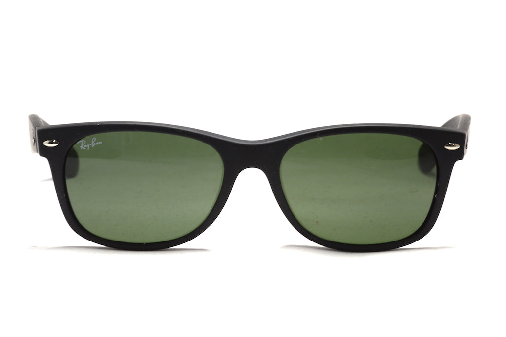 RayBan 2132 Wayfarer Sunglasses - Classic Polarized Aviator Shades for Men & Women - UV Protection for Driving, Beach & Outdoor Activities