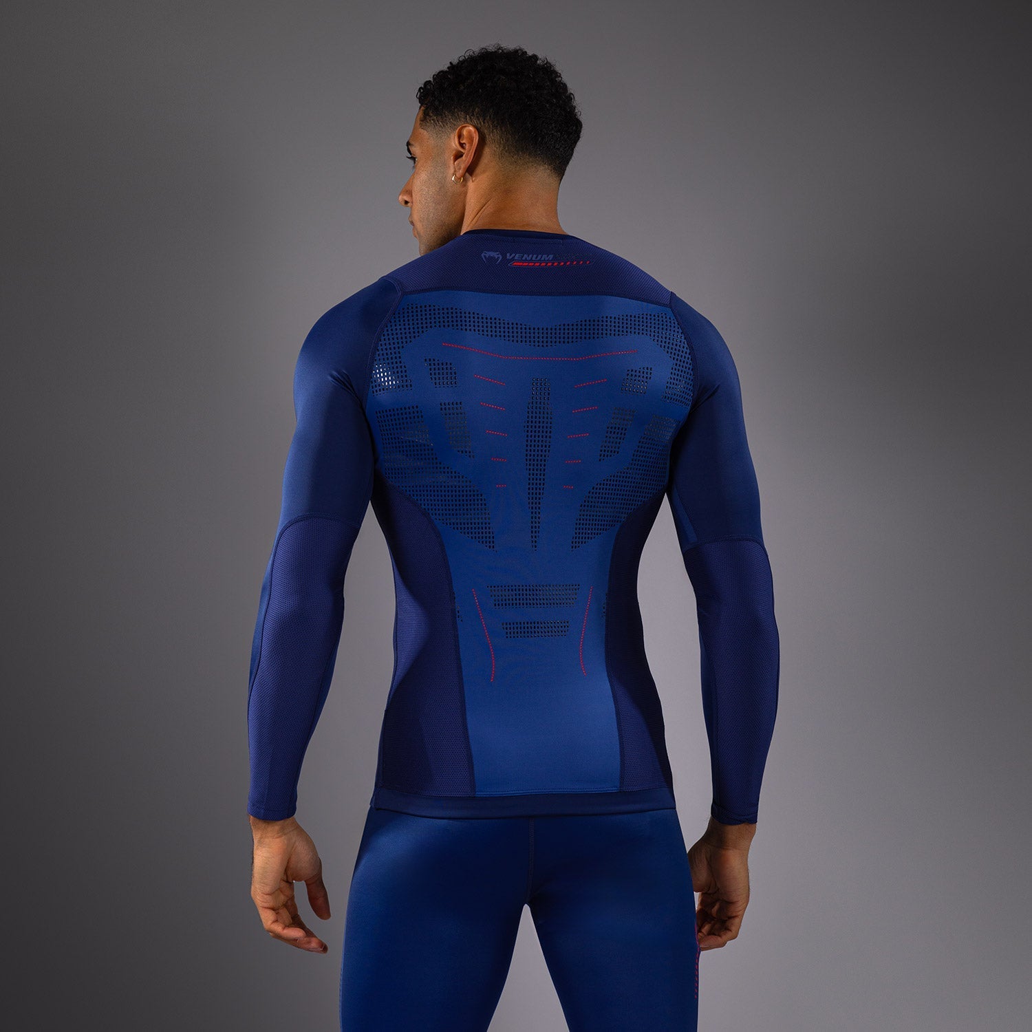 Venum Technical 3.0 Long Sleeve Rashguard - Night Blue MMA Rash Guard for BJJ, Grappling & Training - Moisture Wicking & UV Protection Performance Shirt