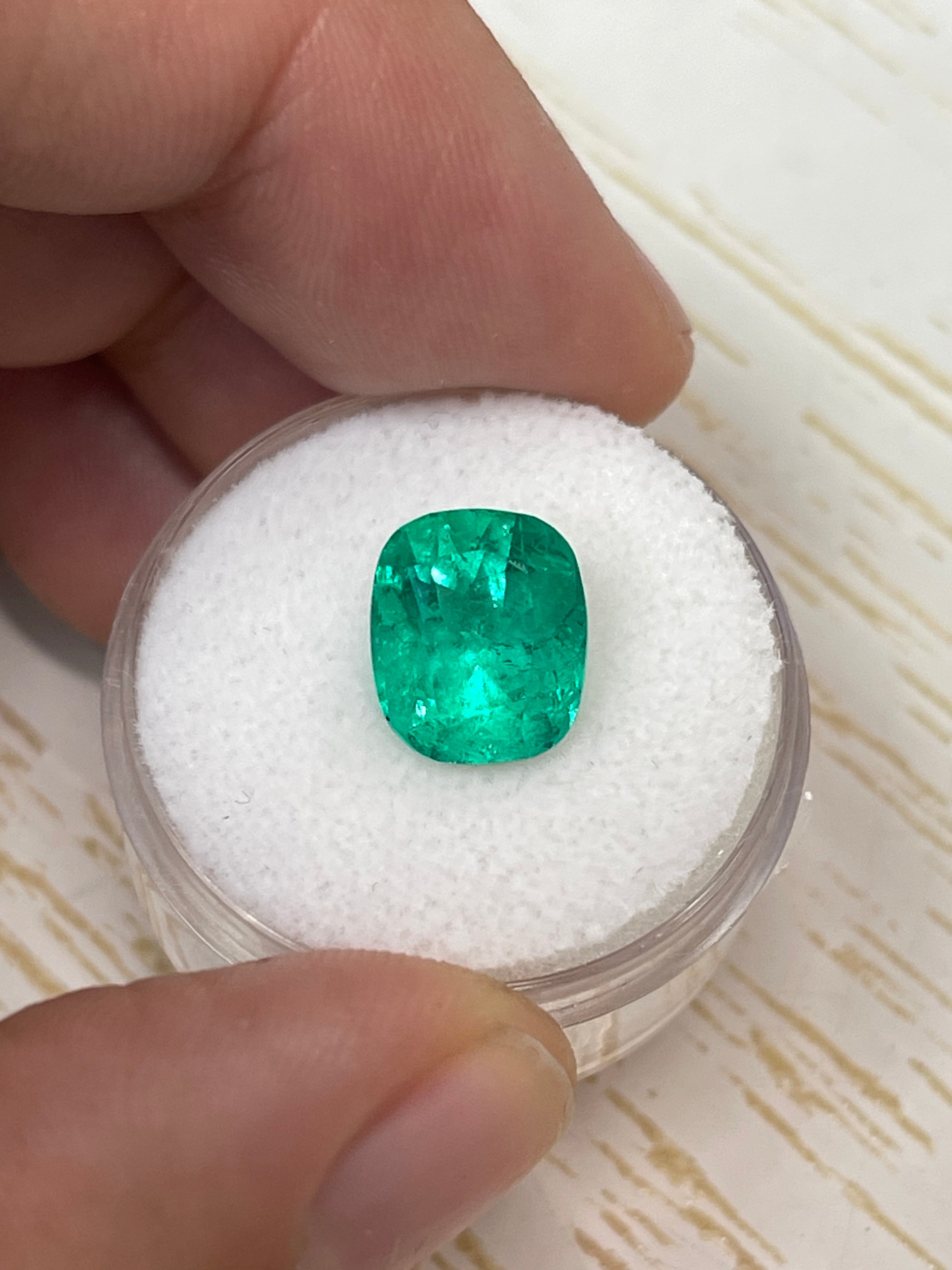 3.84 Carat Natural Colombian Emerald Loose Gemstone - 10.4x9mm Cushion Cut, Intense Medium Green Color - Perfect for Jewelry Making, Engagement Rings & Luxury Gifts
