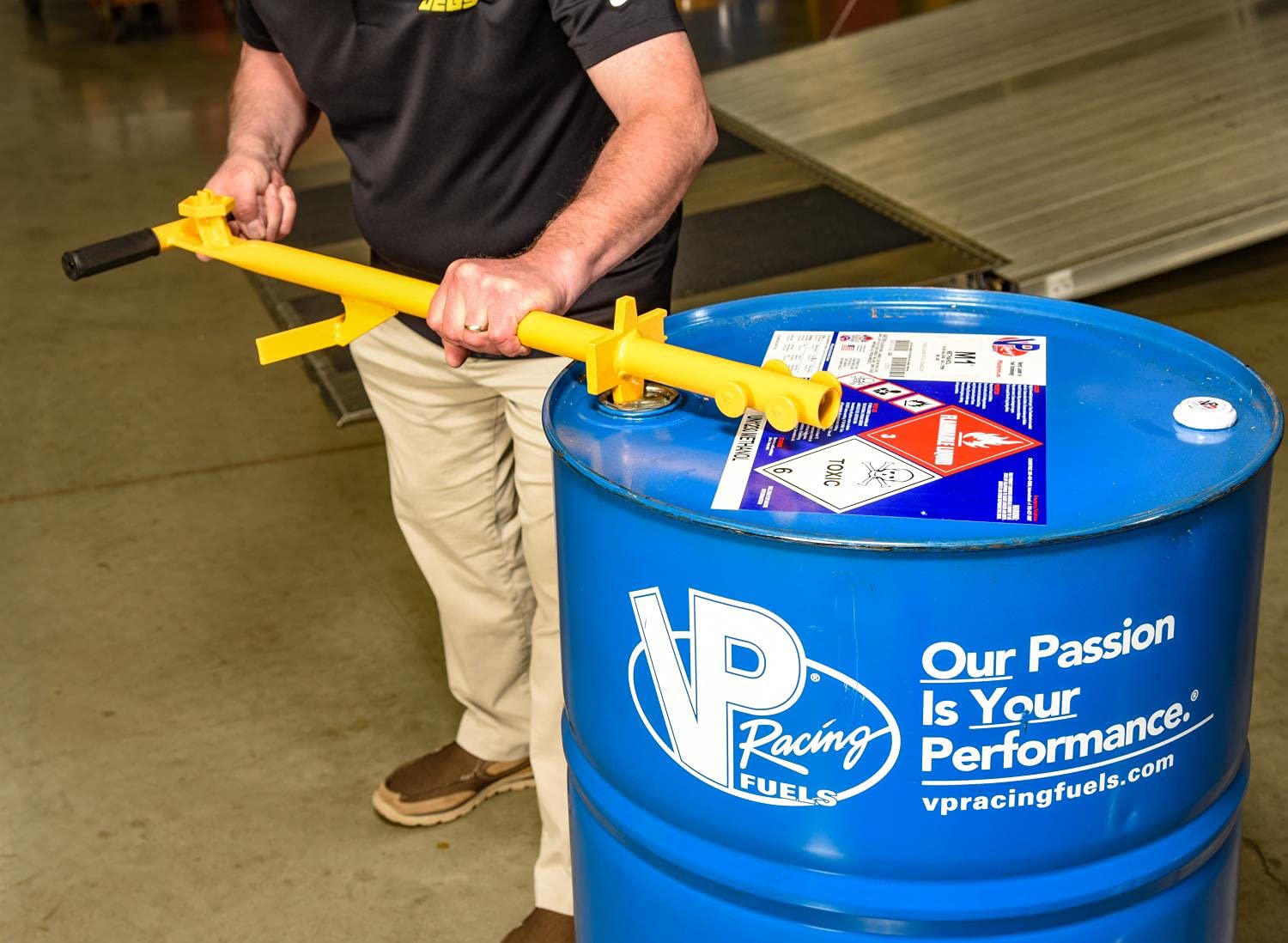 JEGS 80239 Heavy Duty 55 Gallon Steel Drum Caddy with 4 Swivel Wheels - Industrial Drum Dolly for Easy Transport & Storage - Perfect for Garage, Warehouse, and Workshop Use