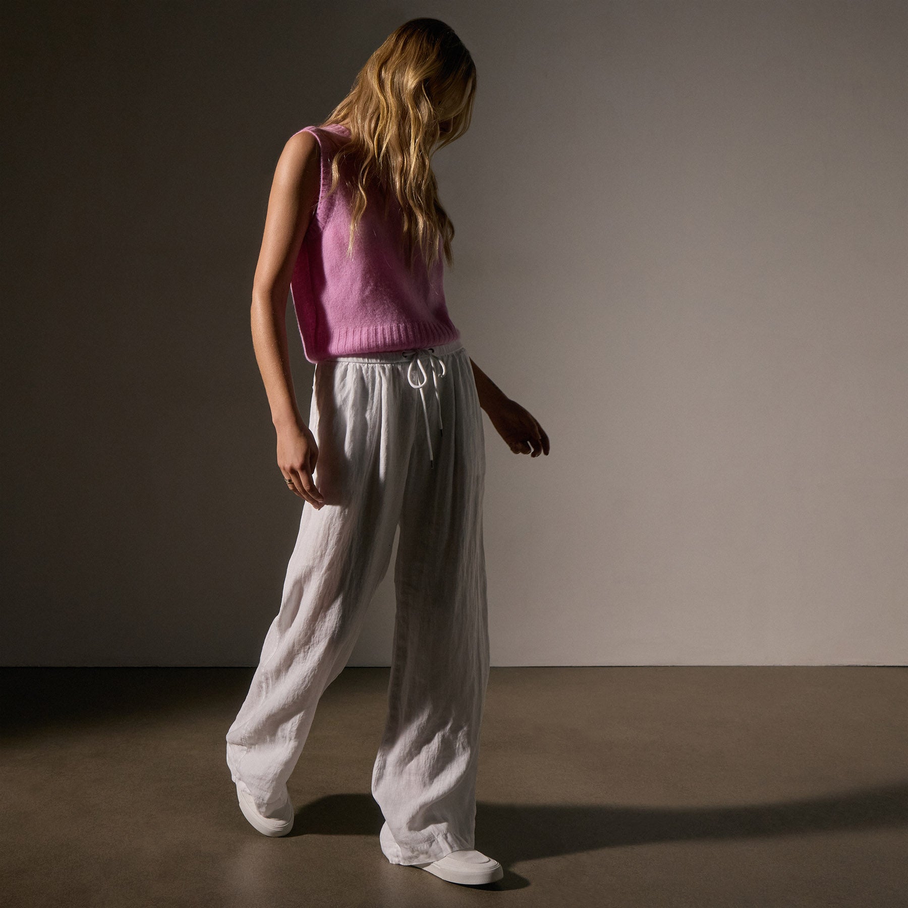 Women's Wide Leg Relaxed Linen Pants - Breathable Summer White Trousers for Casual Wear & Beach Outfits
