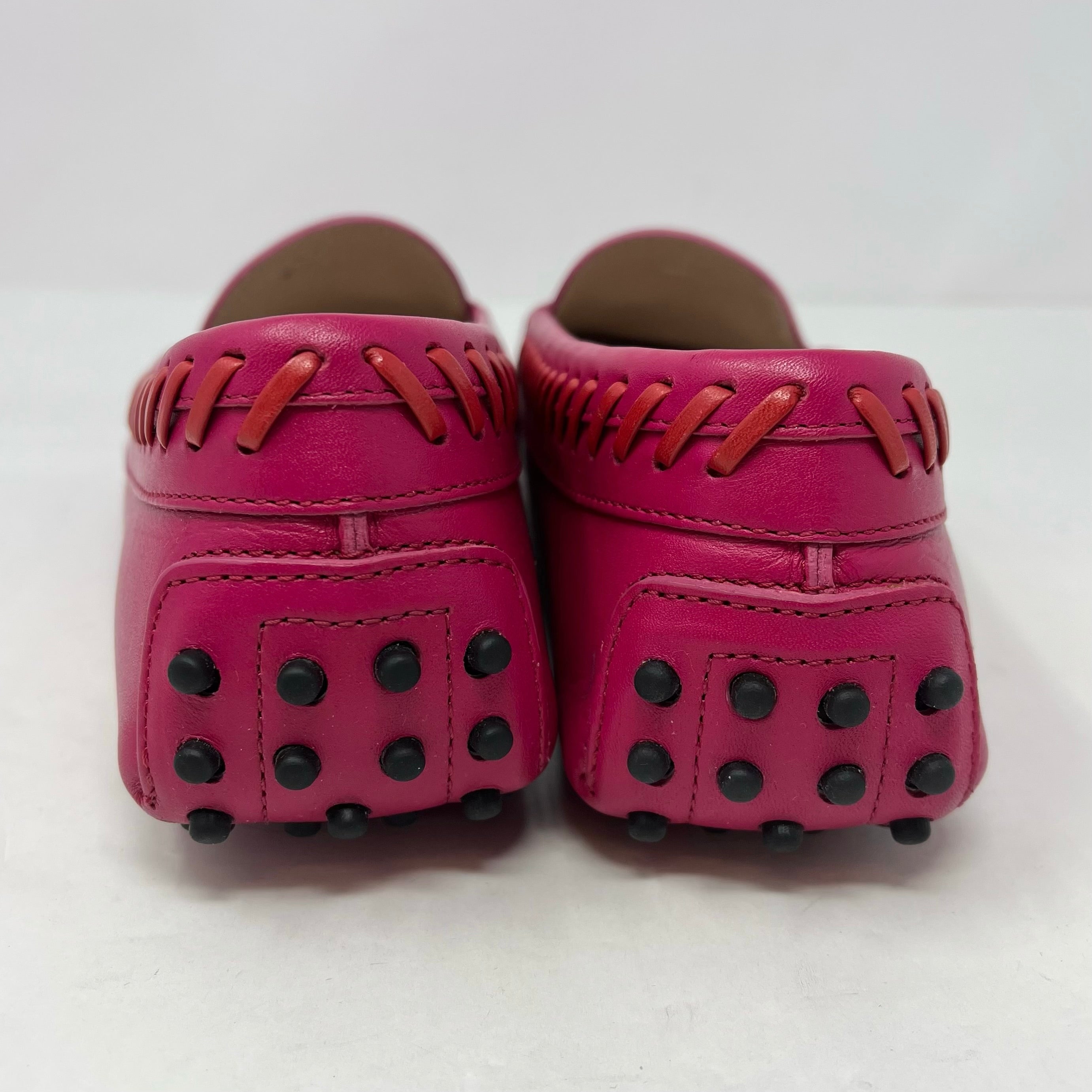 Tods Women's Flats - Comfortable & Stylish Loafers for Work, Travel & Everyday Wear