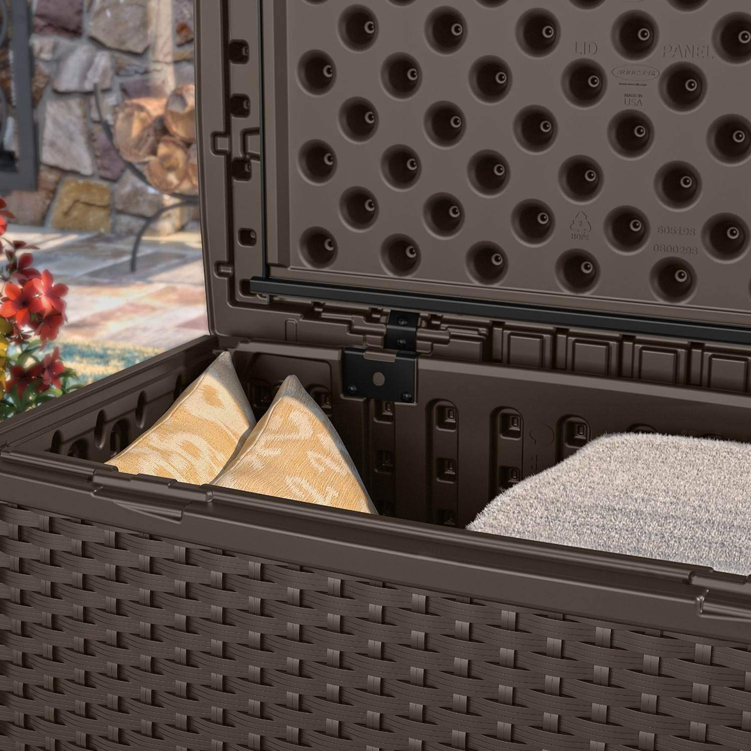 Suncast 30 Gallon Resin Outdoor Patio End Table with Storage - Weatherproof Java Brown Deck Box for Cushions, Pillows & Garden Tools - Perfect for Backyard, Poolside & Patio Furniture Organization