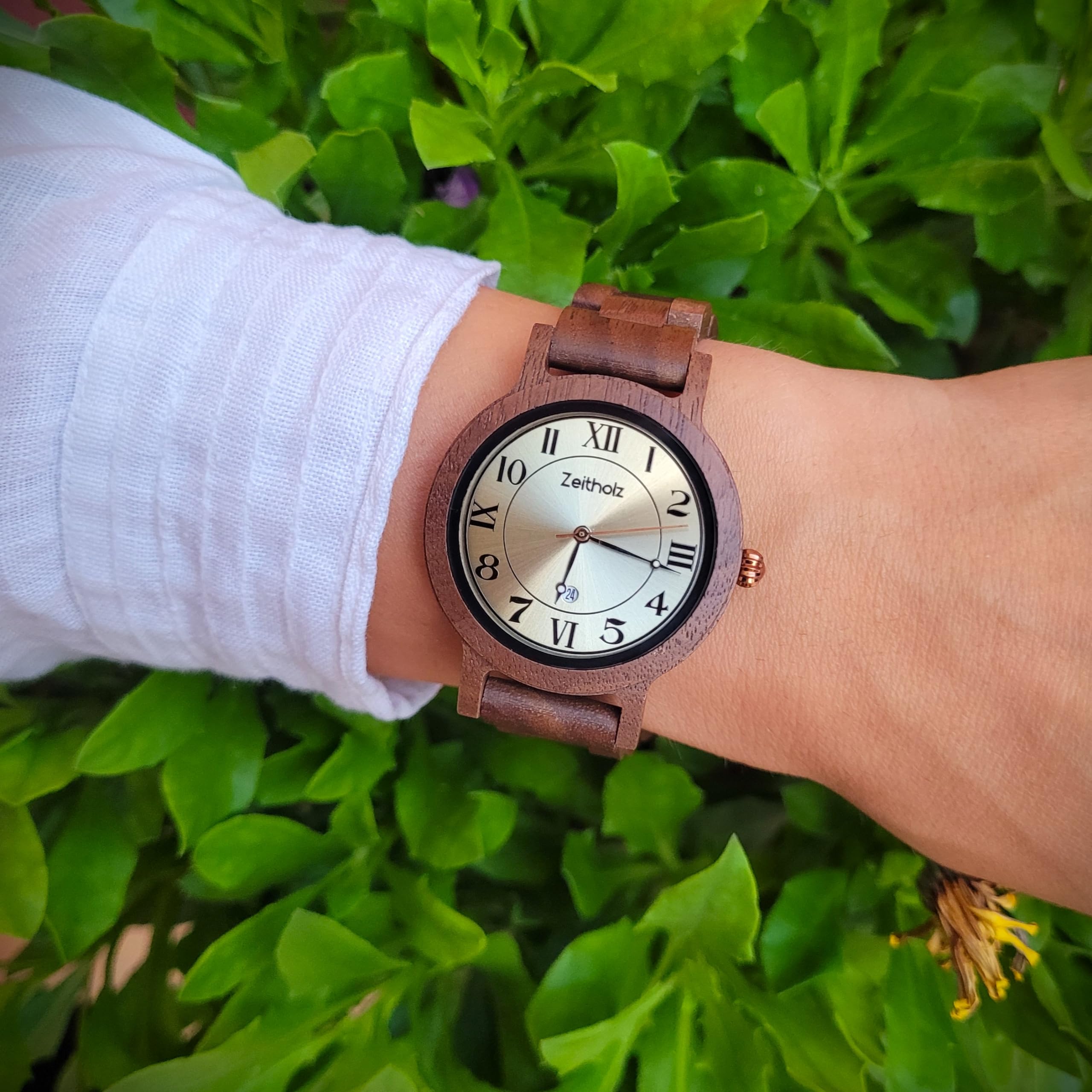 Zeitholz Wooden Watch for Women - 36mm Wolkenstein Analog Watch with Natural Wood, Japanese Quartz Movement & Monthly Calendar - Perfect for Casual Wear, Office & Eco-Friendly Gifts