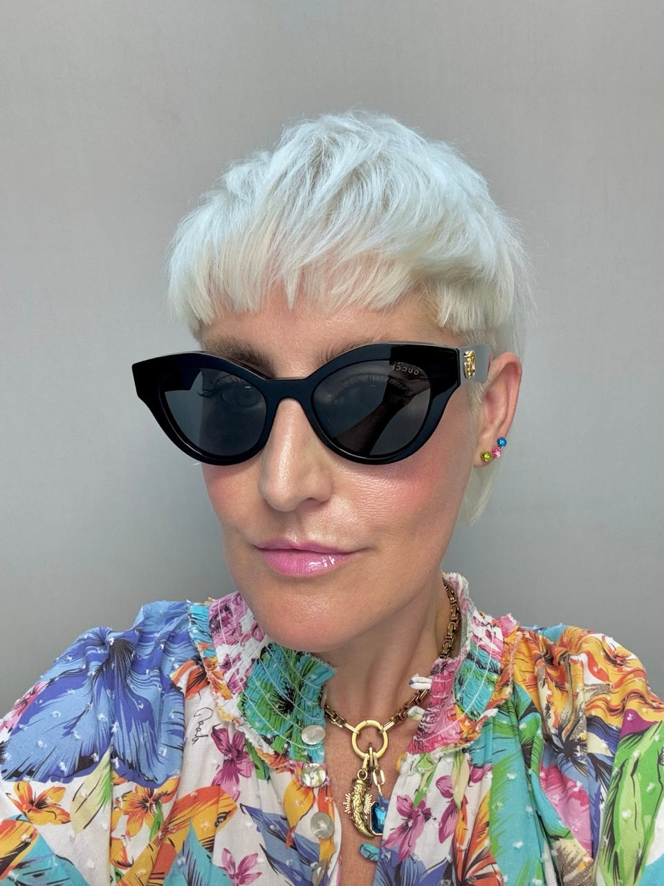 Gucci GG 0957 001 Black Grey Sunglasses for Women - Luxury Designer Shades for Fashion & UV Protection - Perfect for Beach, Driving & Outdoor Activities