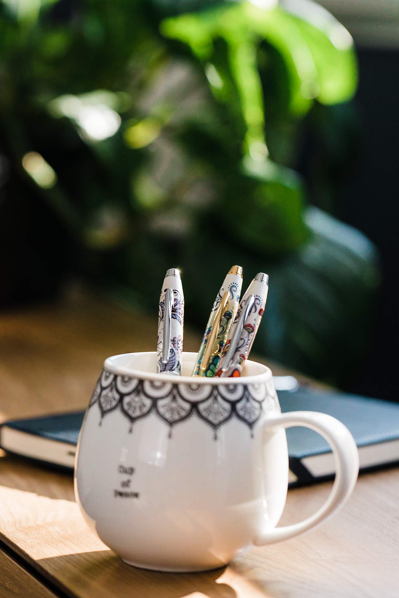 Premium Refillable Ballpoint Pen - Medium Point, Elegant Red Hummingbird Vine Design with Gift Box | Perfect for Office, School, Journaling & Thoughtful Gifts